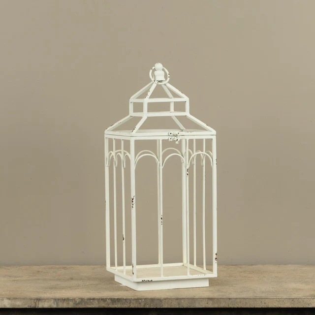 18.5" Ashley Lantern