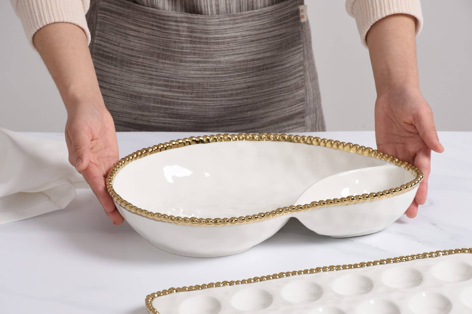2 Section Serving Pc Gold Trim - Image 7