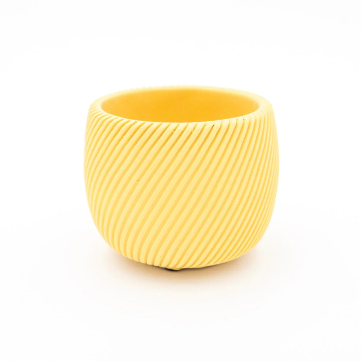 Planter Cement Yellow 4x5
