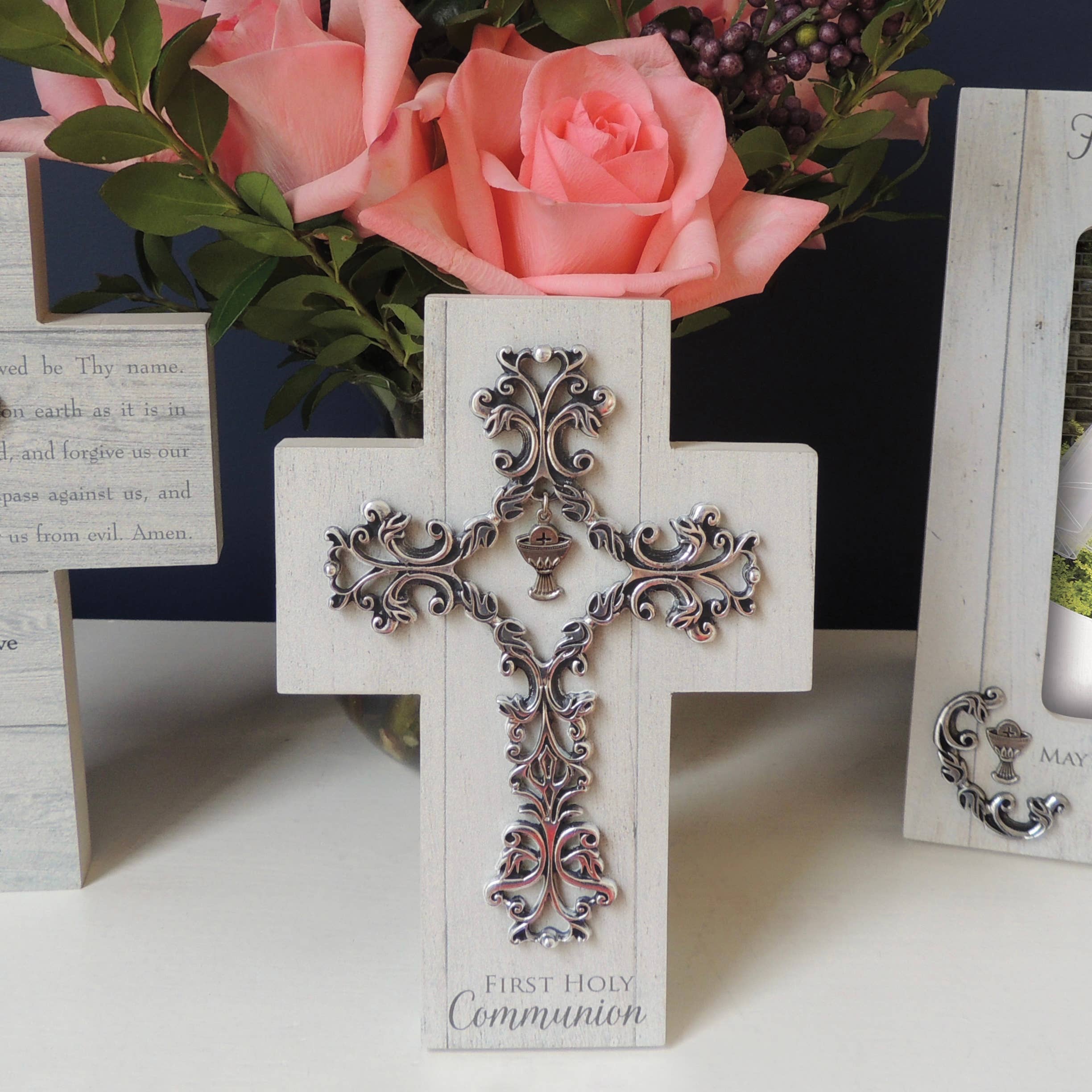 Filigree & Wood Communion Cross - Image 2