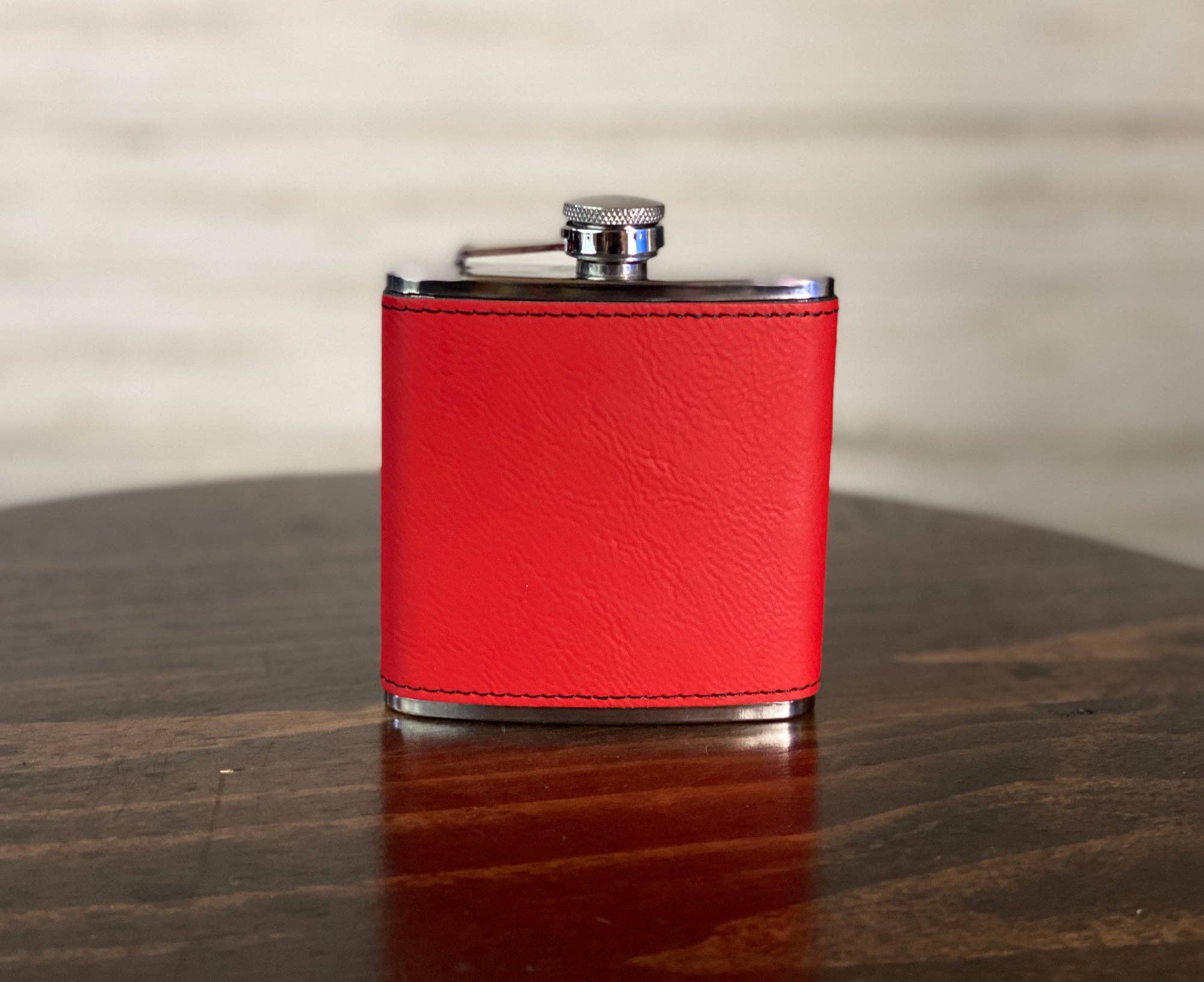 Adirondack Etching LLC - Deer - Leatherette Wrapped Flask - Image 2