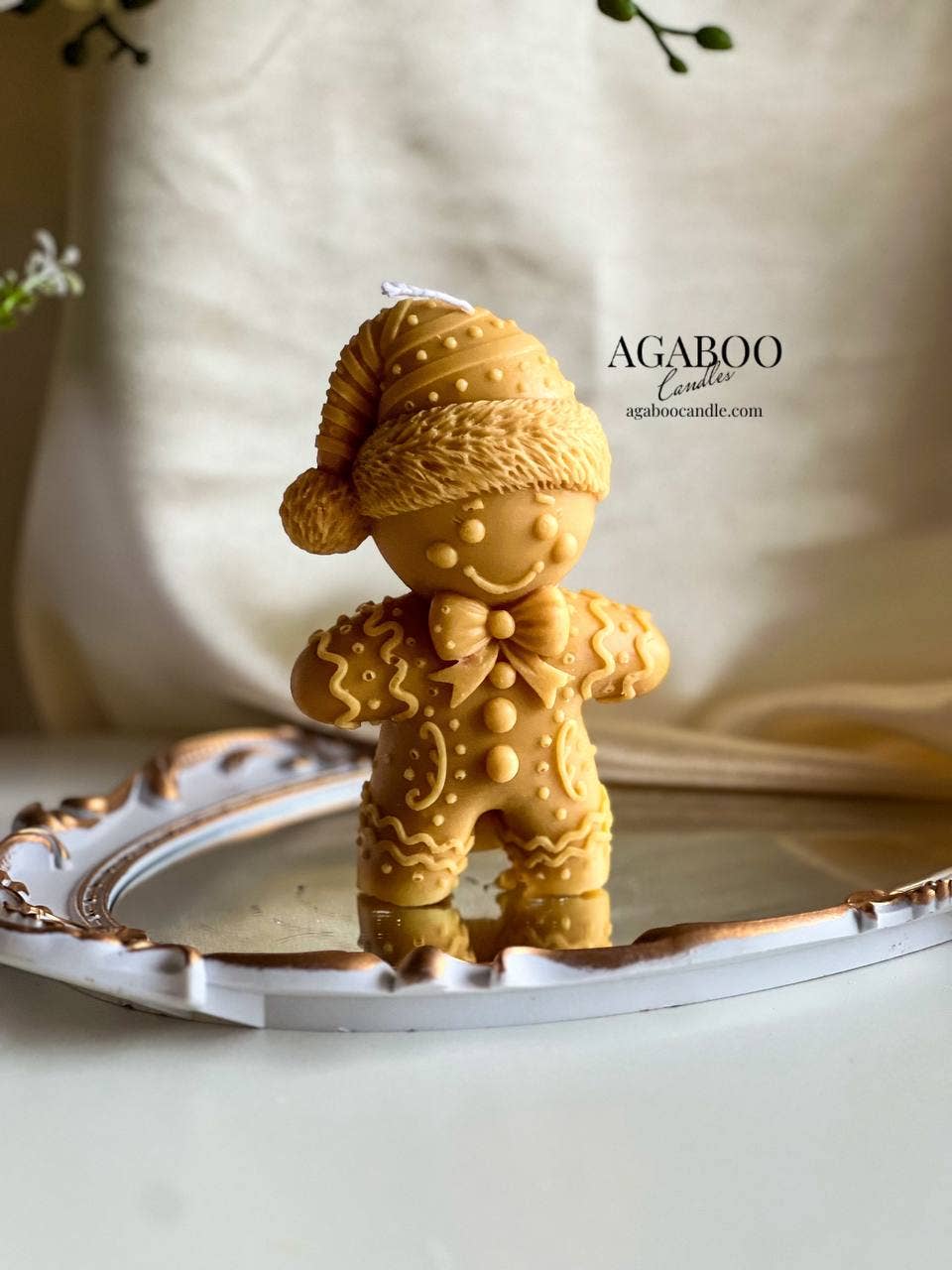 Festive Gingerbread Man Scented Candle 6x3.5in - Christmas - Image 4