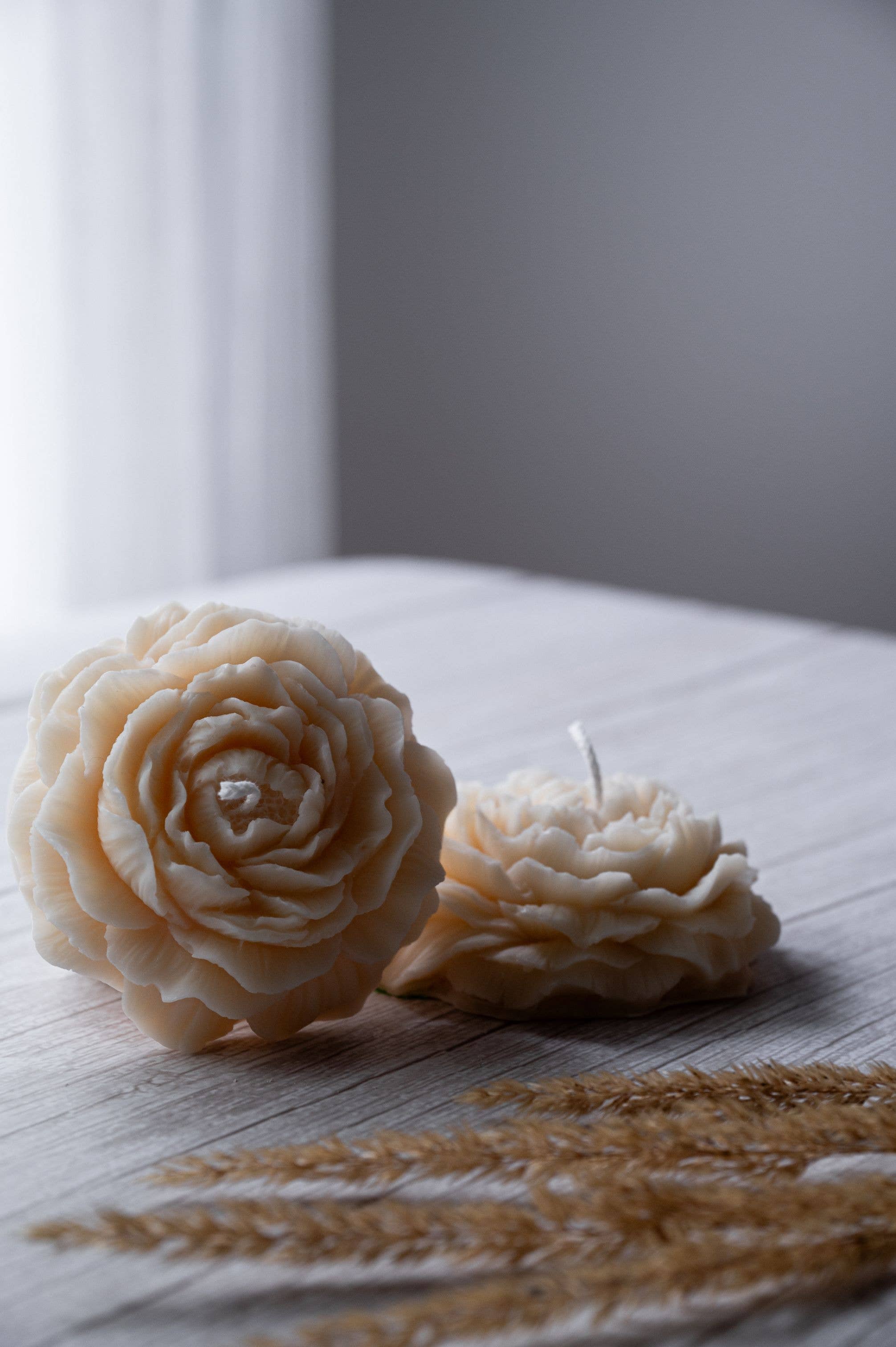 Peony Flower Candle - Image 4