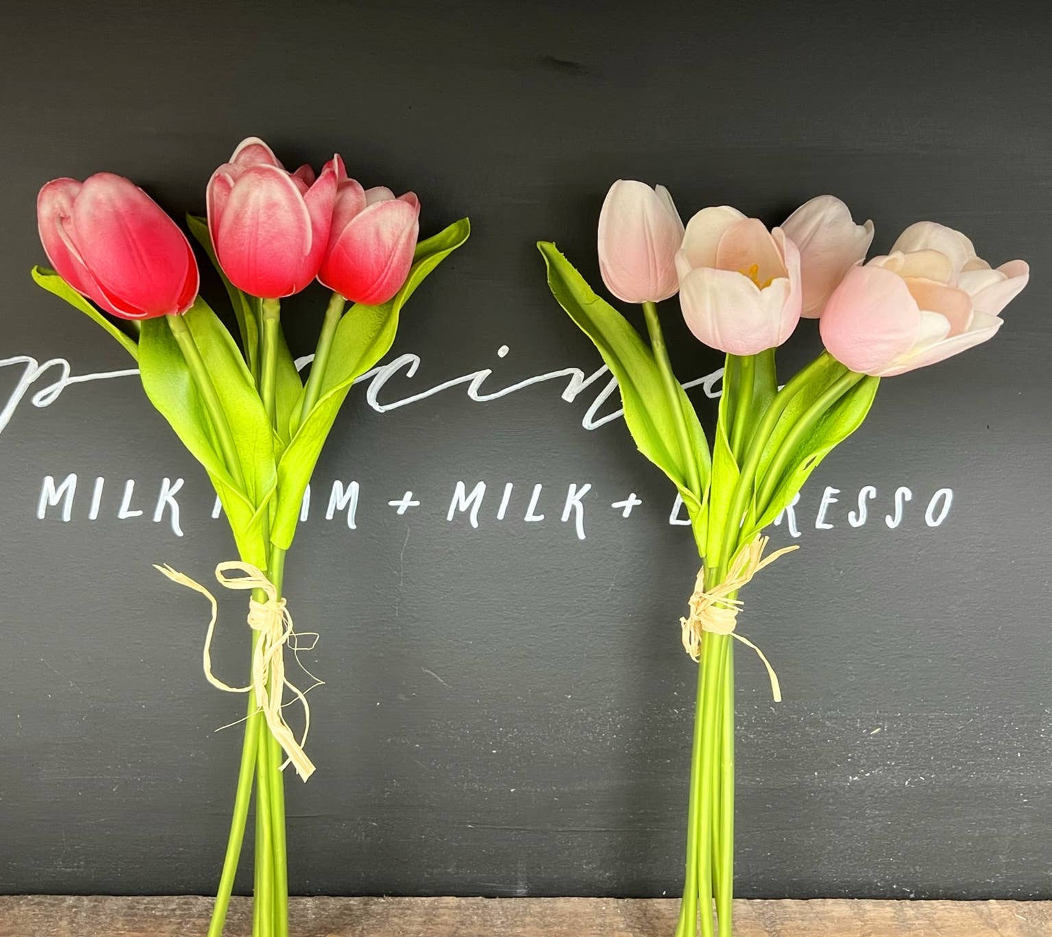 Pack of 5-stems Real Touch medium open tulip - Image 6