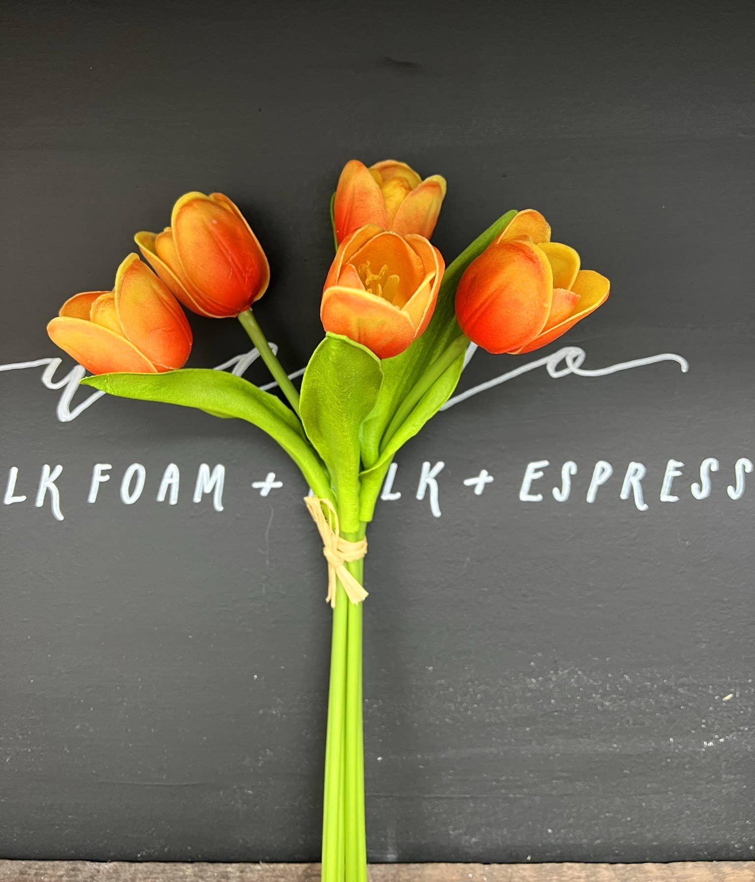 Pack of 5-stems Real Touch medium open tulip - Image 7