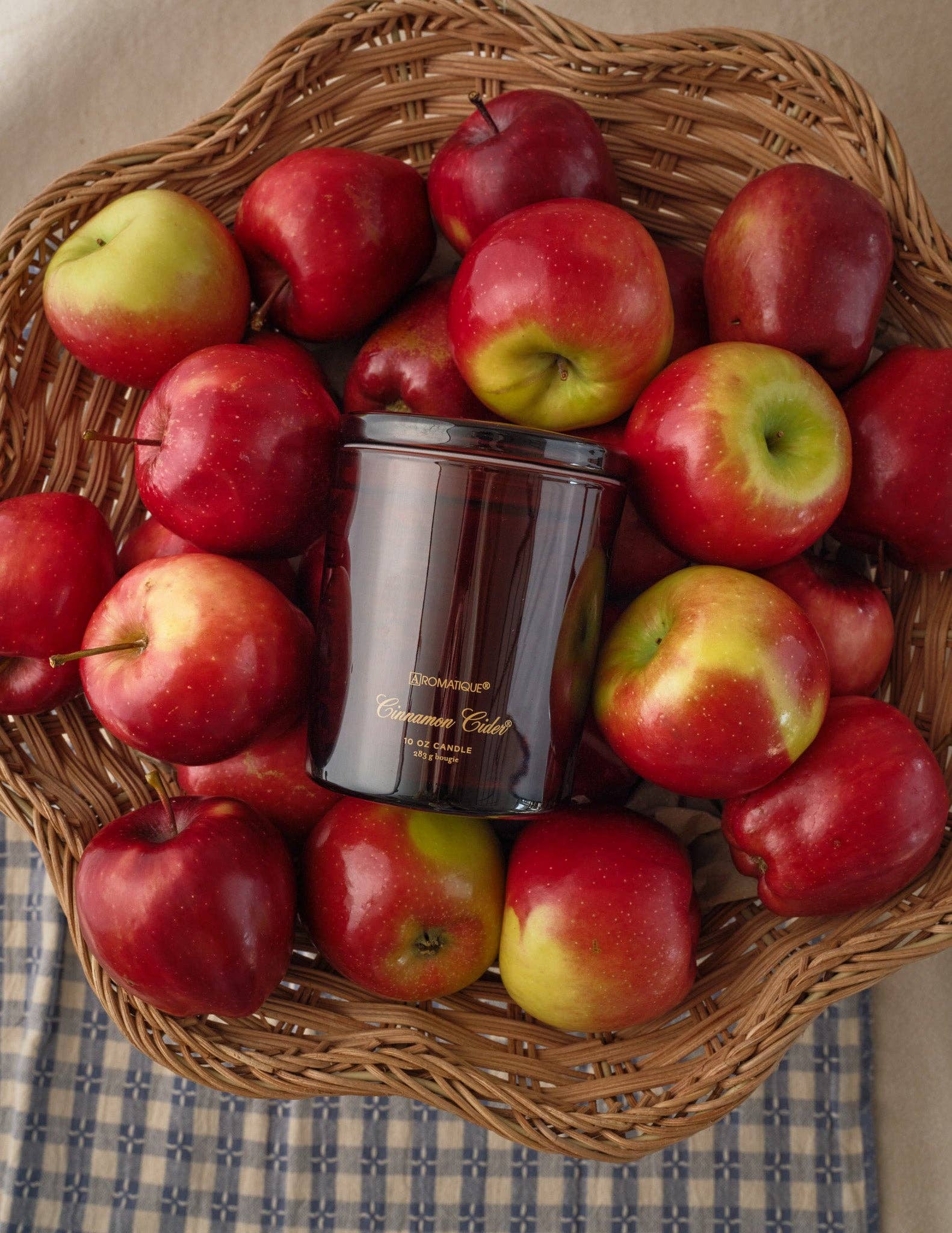 Cinnamon Cider - Foundry Candle 10oz - Image 4