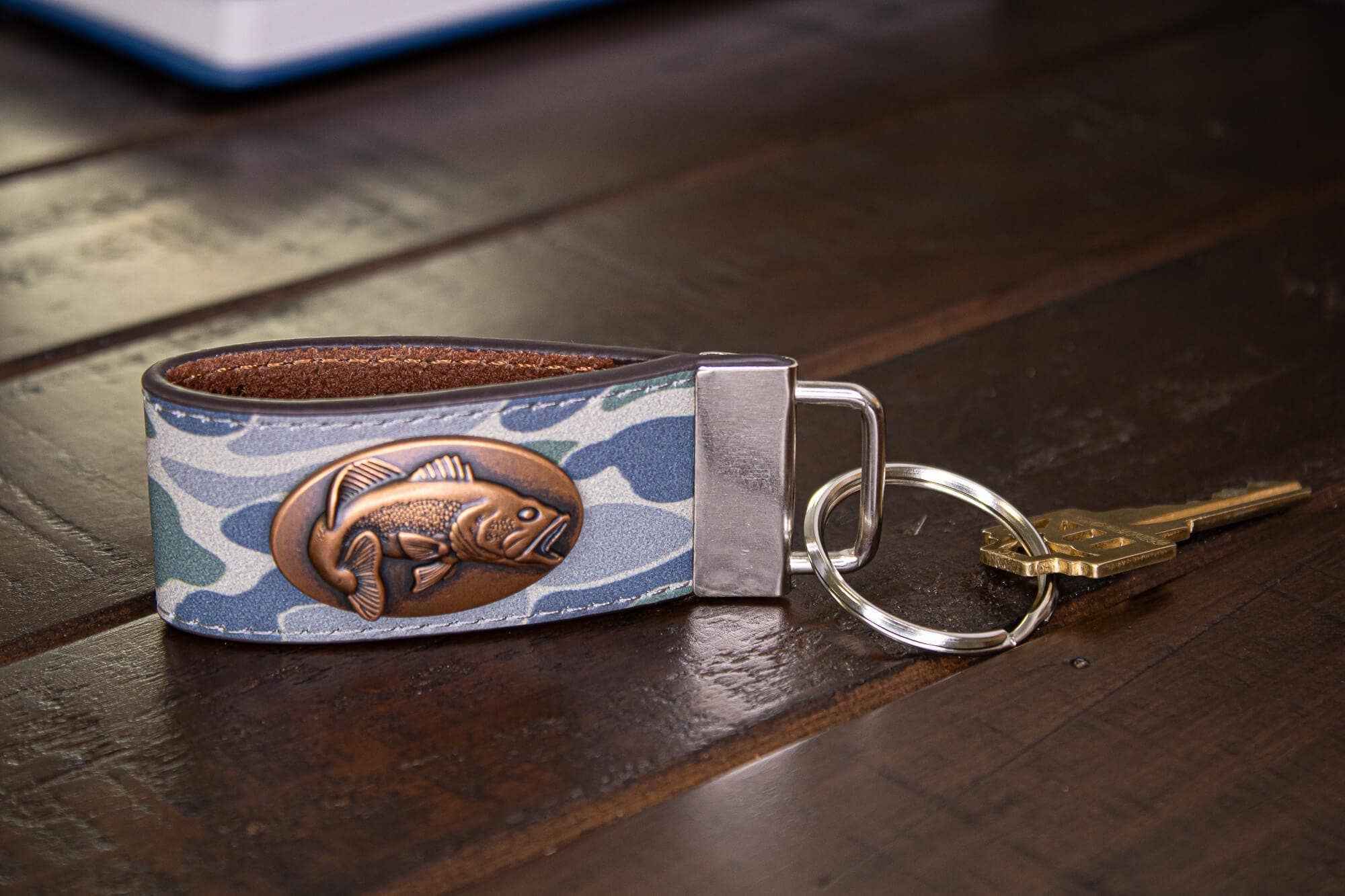 Bass Fishing Old School Camo Leather Loop Keychain.: Brown/Tan Camo - Image 3