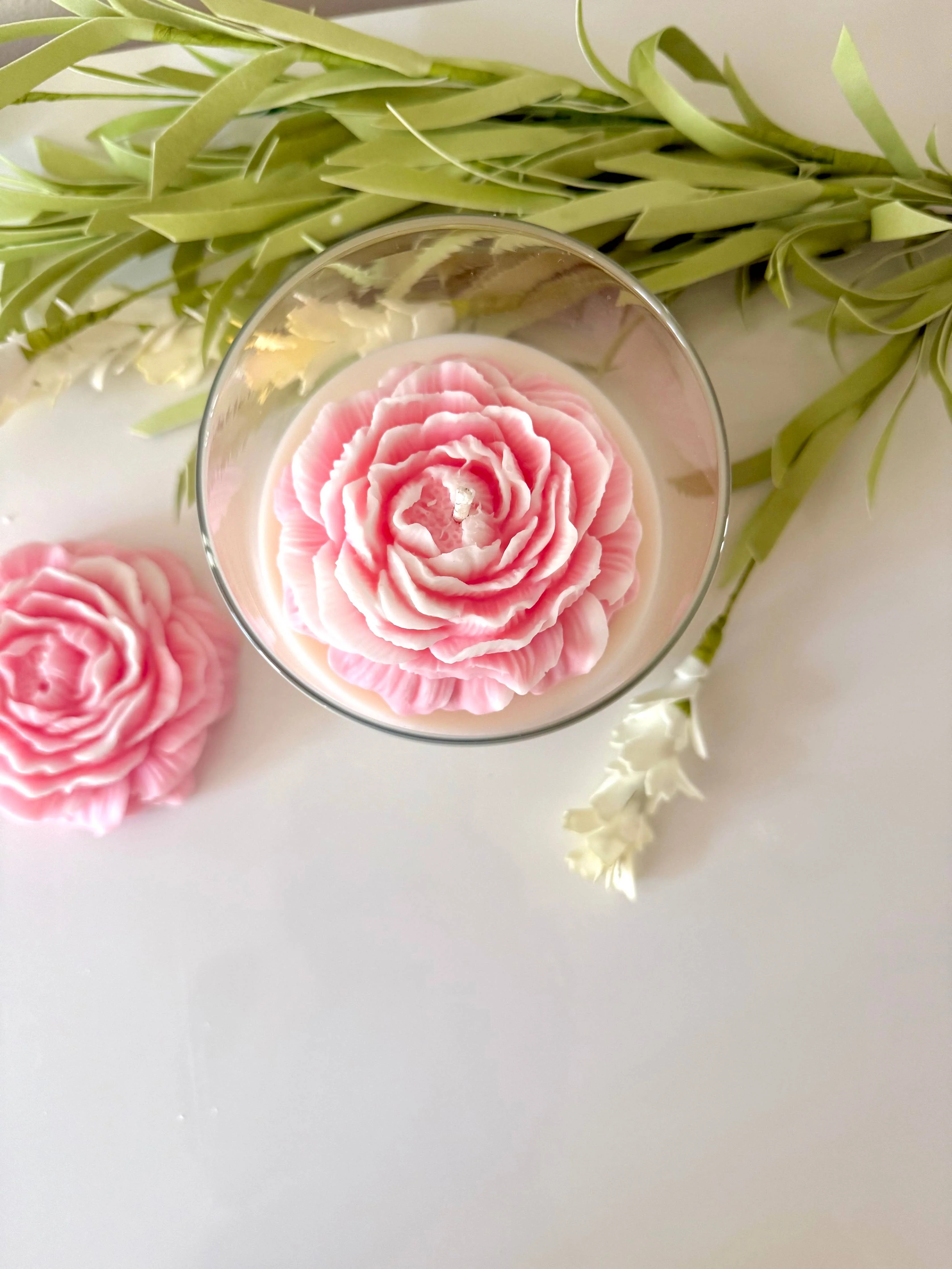 Strawberries and Champagne Floral Candle - Image 2