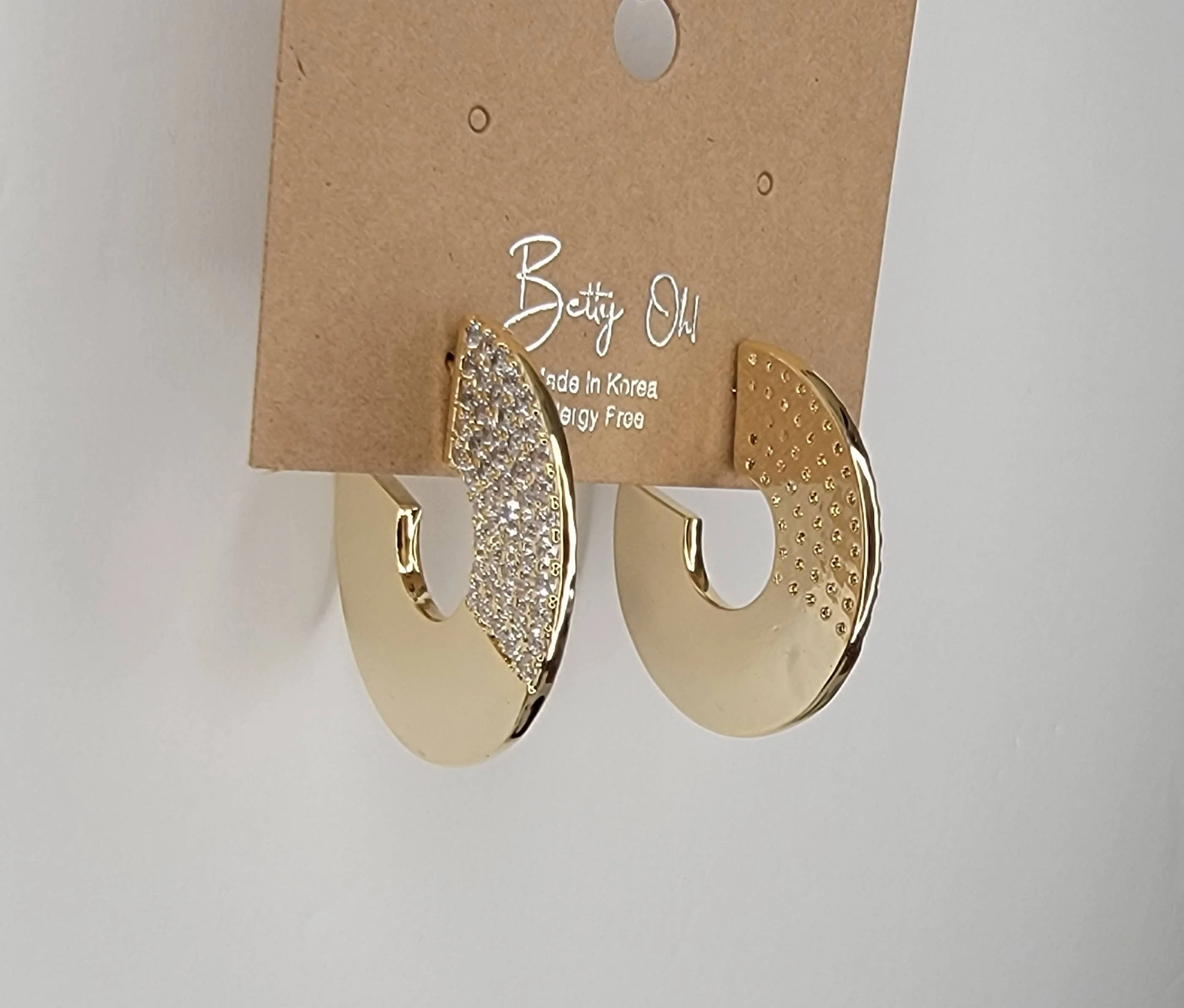 CZ CIRCLE HOOP-Large with Post - Image 2
