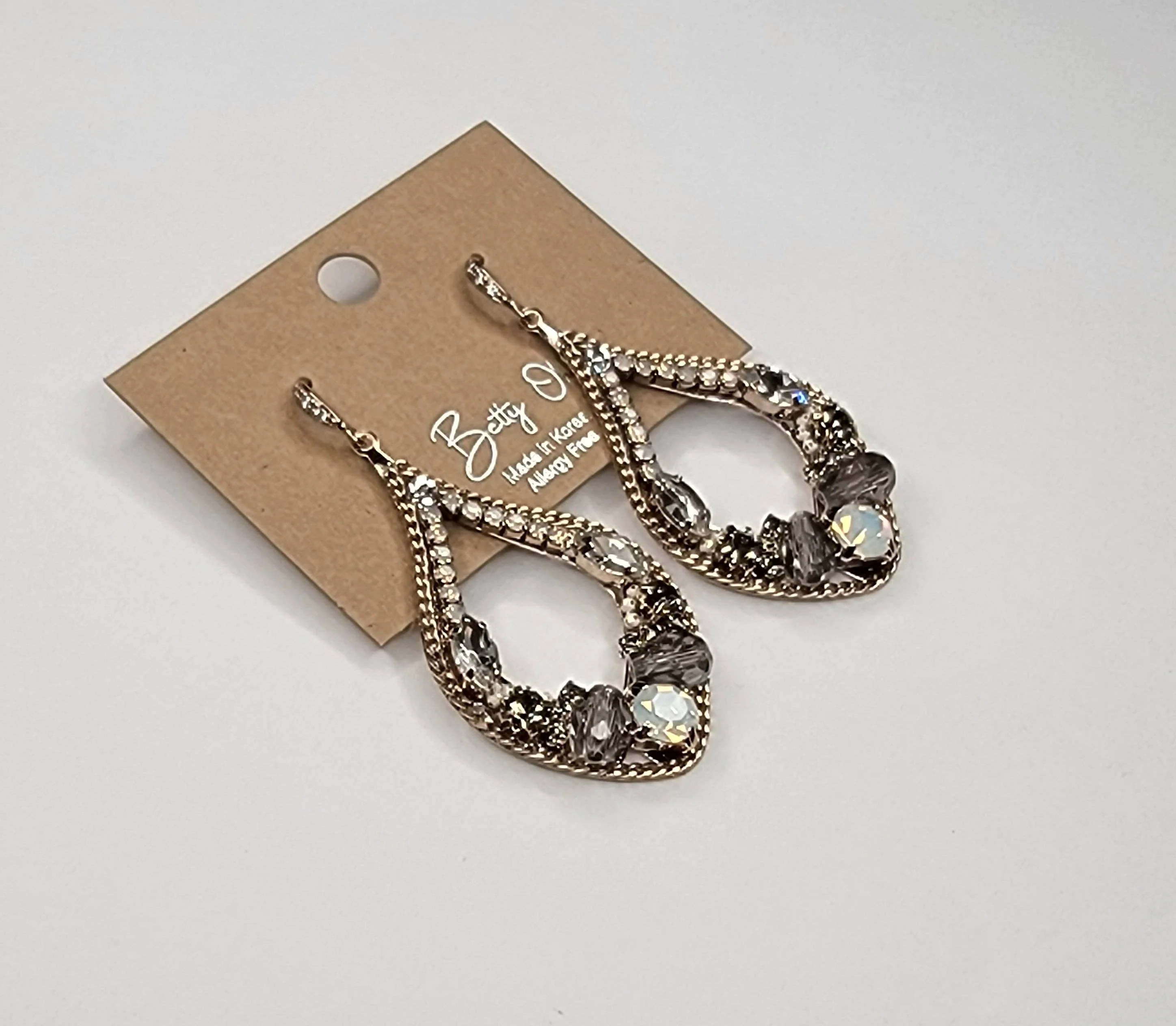 Handmade Dangle Earring-BLUE AND OPAL - Image 3