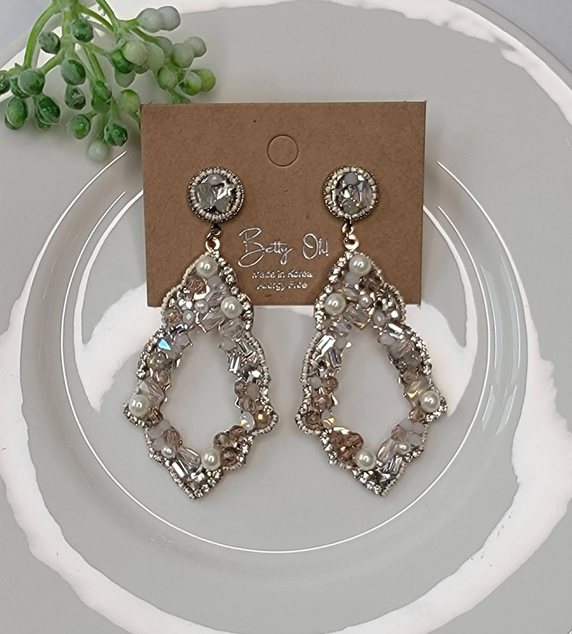 Handmade Dangle Earrings - Image 5