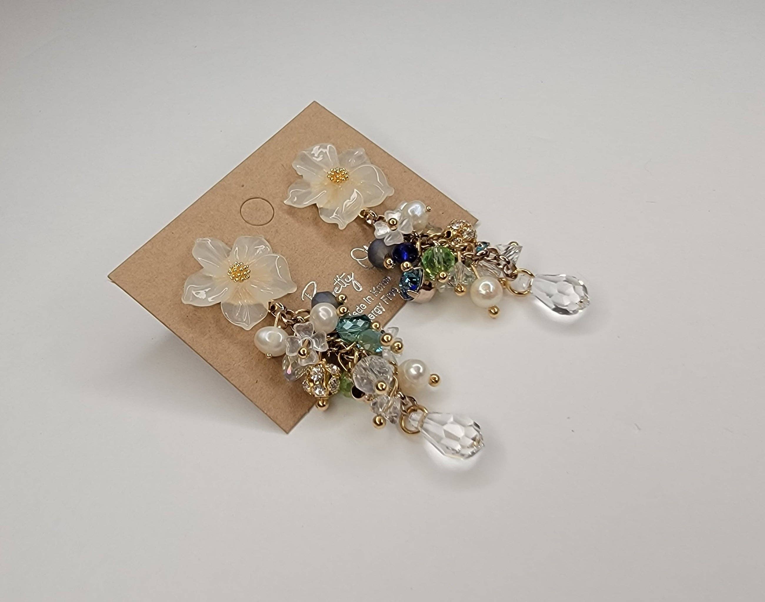 Handmade Dangle Earrings-WHITE FLOWER - Image 5