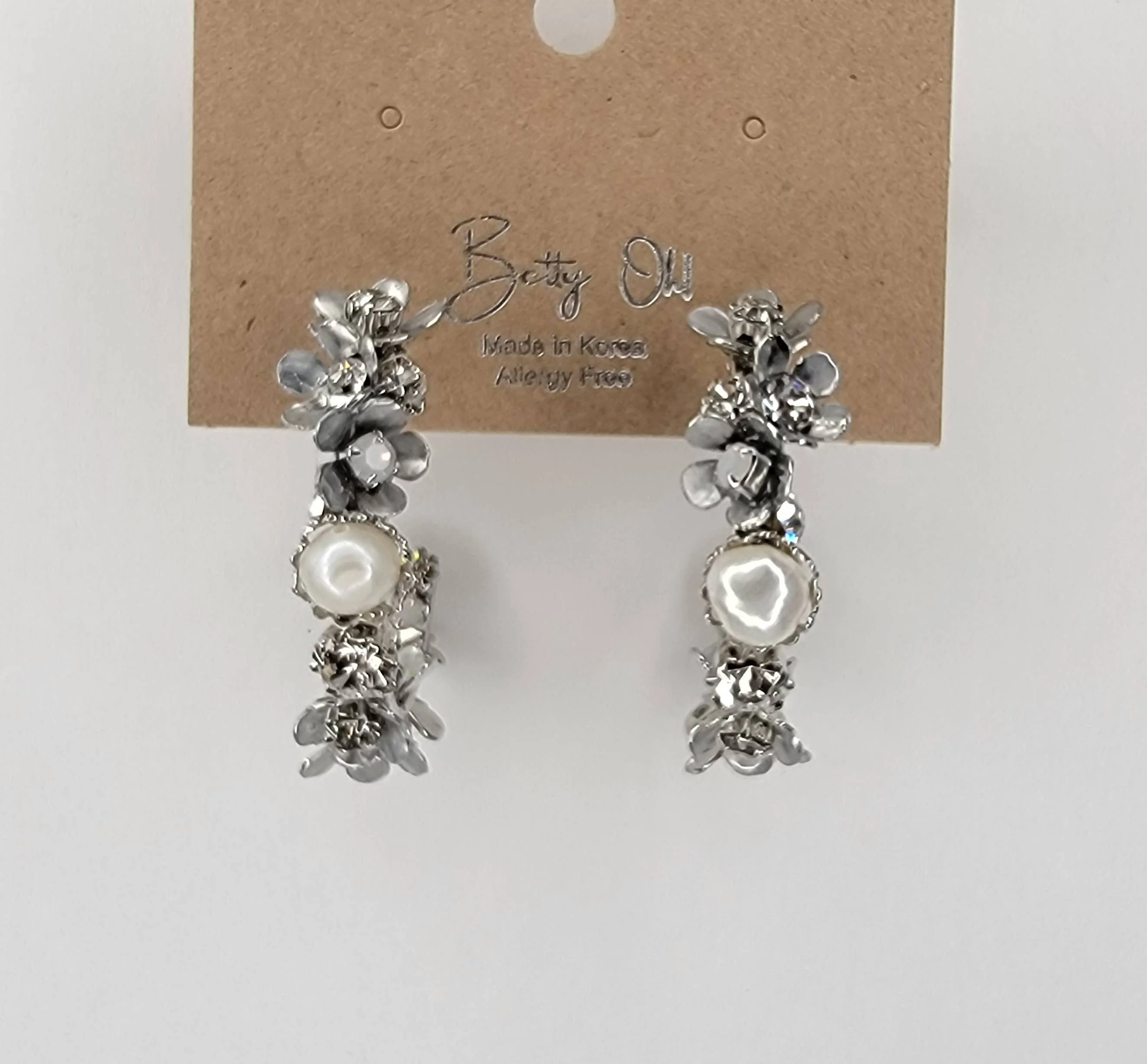 Handmade Flower Hoop Earrings. - Image 7