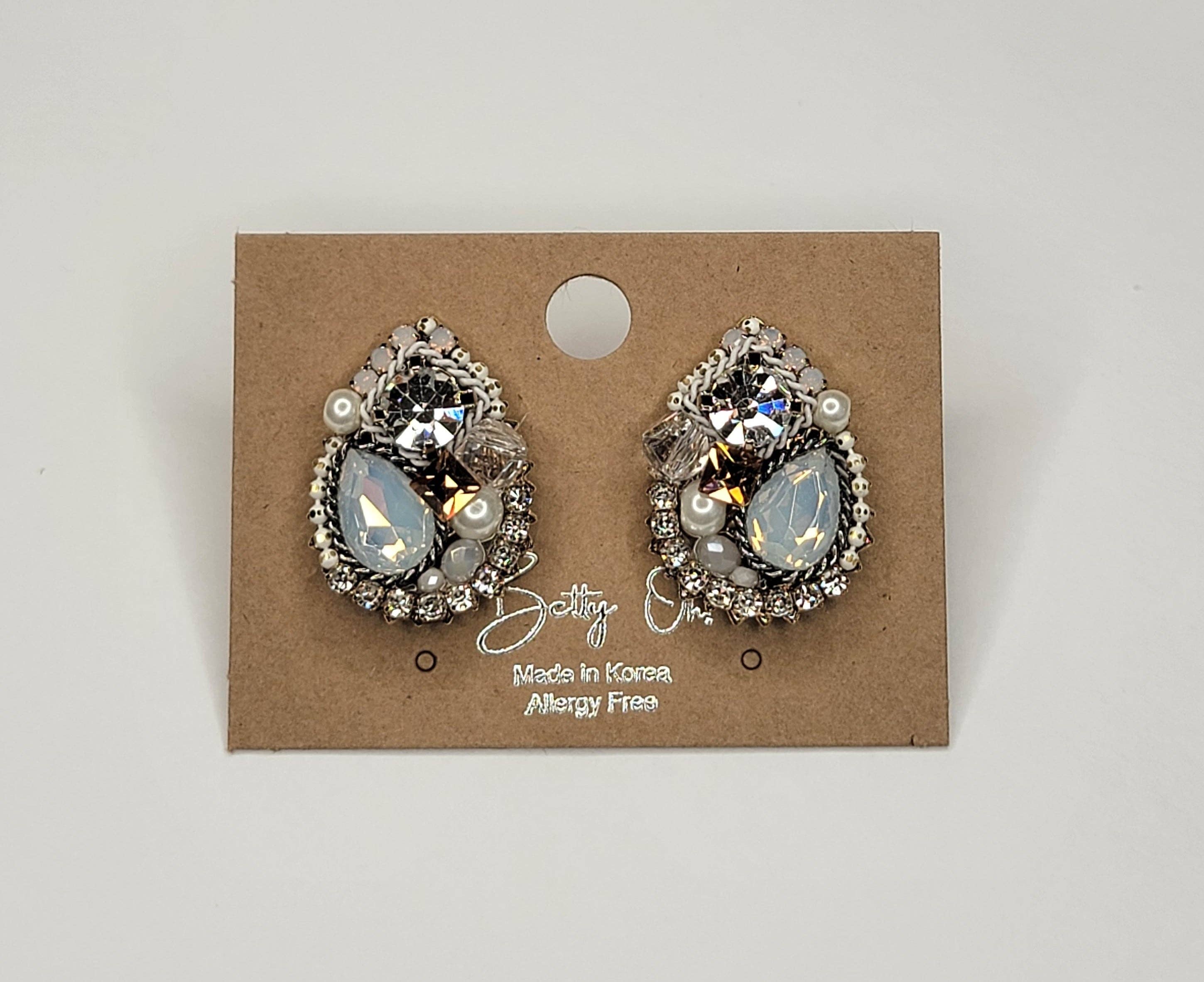 Handmade Post Earring-Pearl and White
