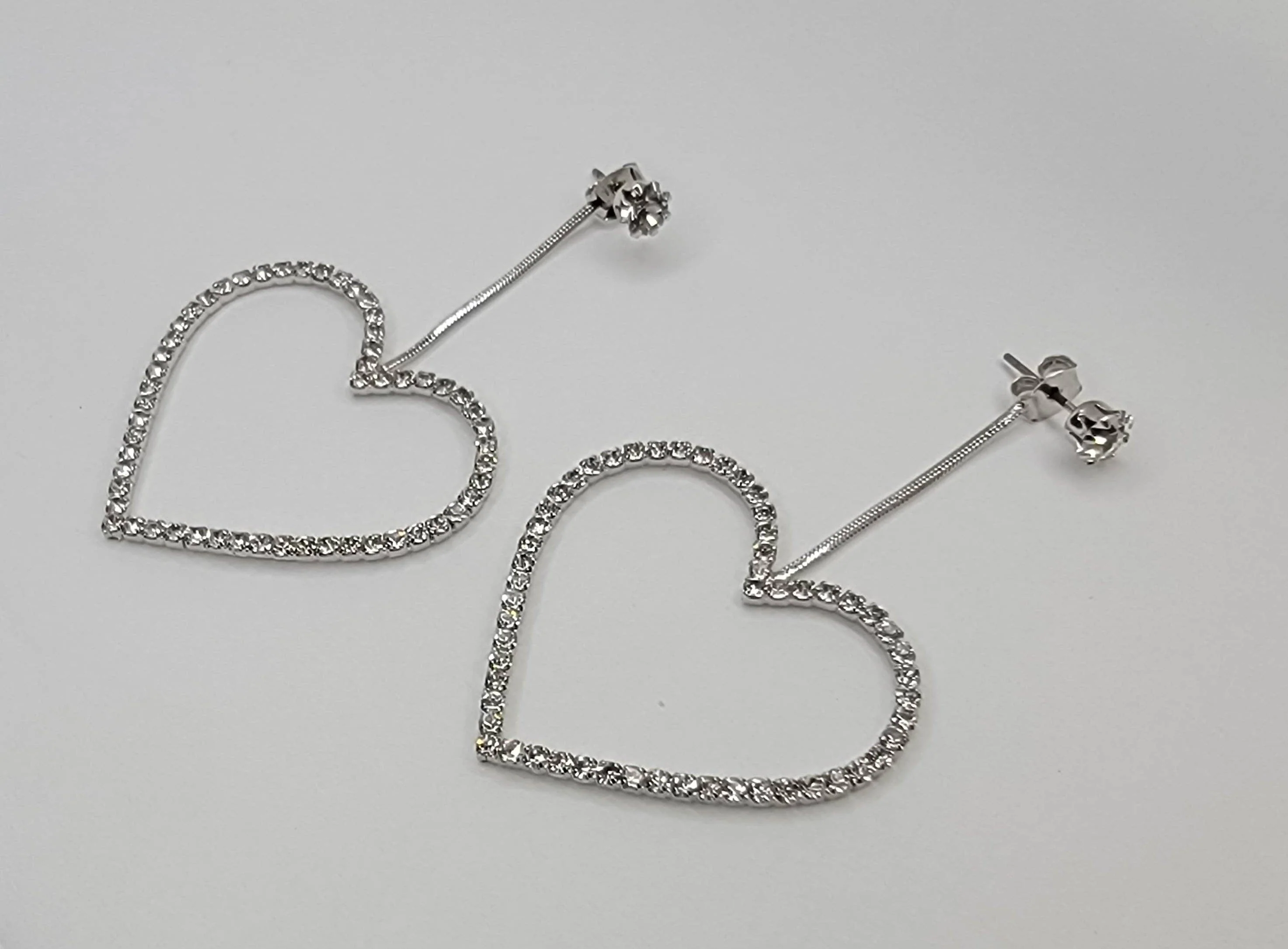 Heart Shape Dangle Earring - Image 5