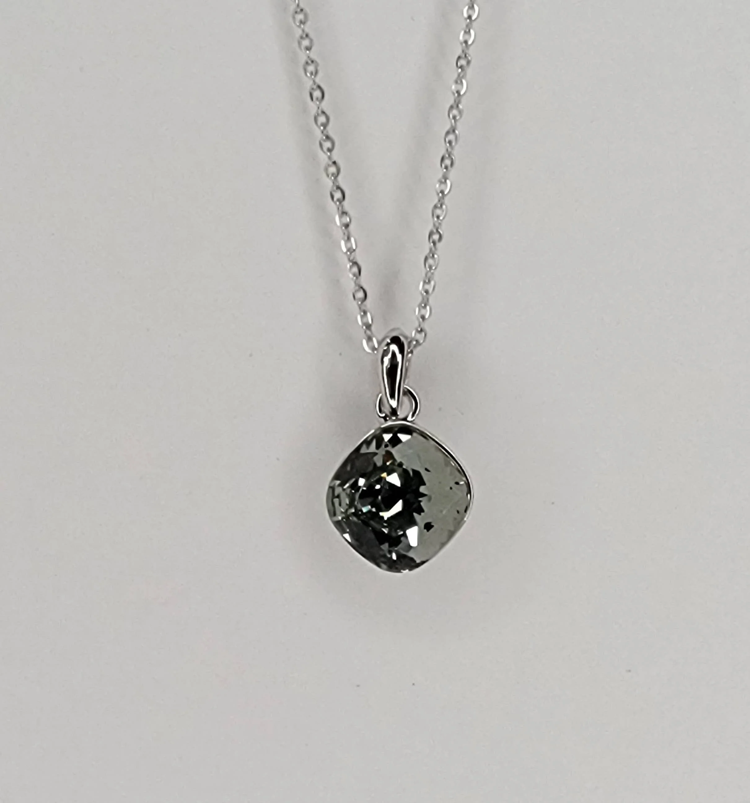 SWAROVSKI CRYSTAL CHARM NECKLACE - Image 13