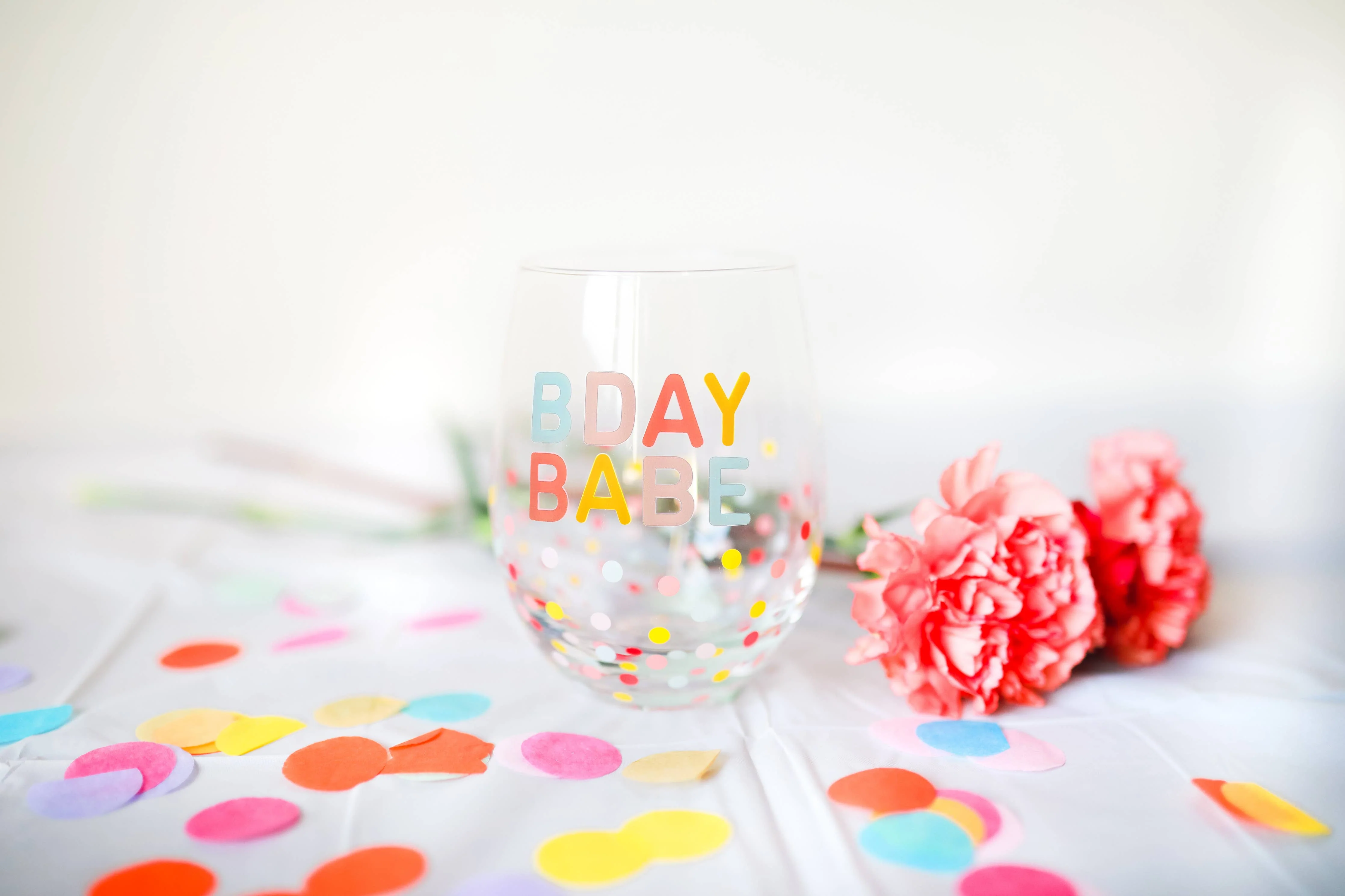 Birthday Babe Wine Glass - Image 2