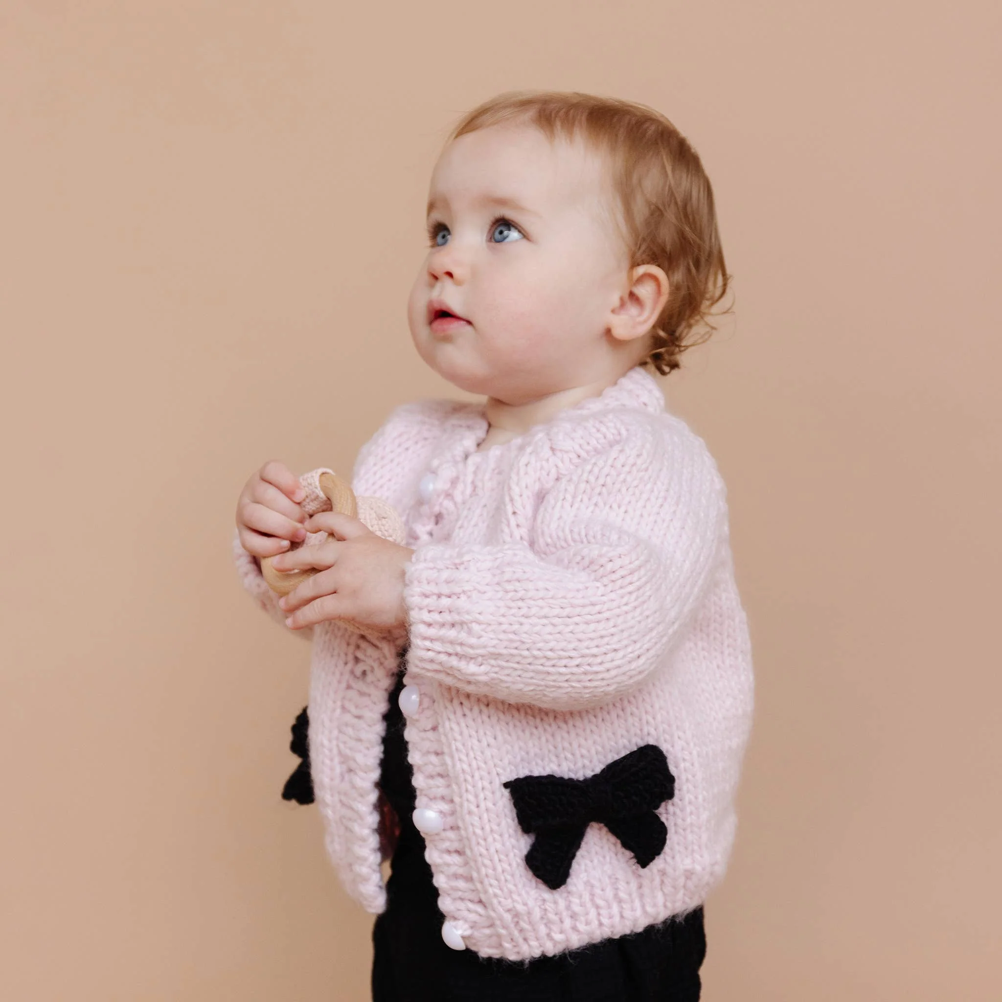 Bow Cardigan, Baby Pink/Black | Kids Sweater - Image 5