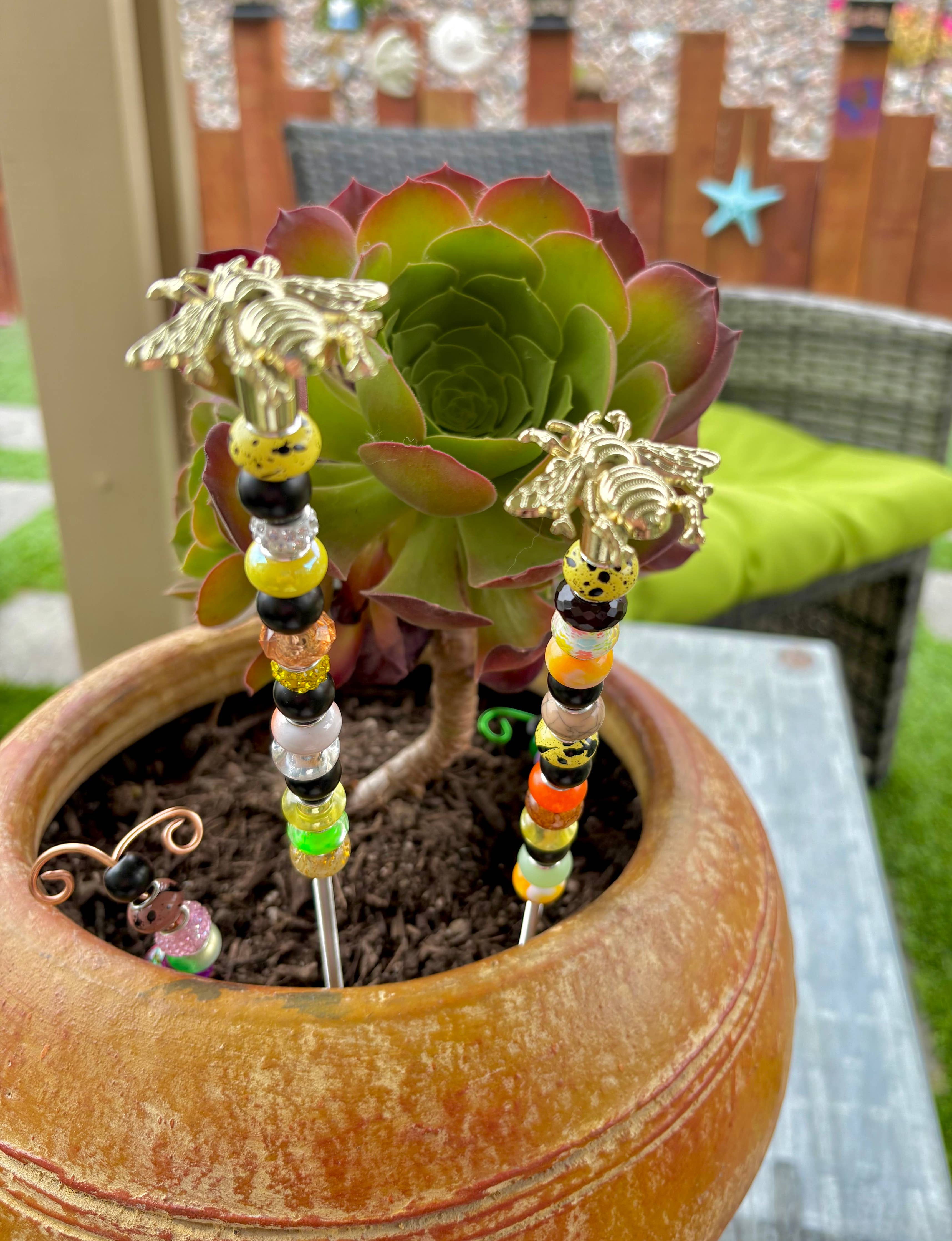 Bumblebee Fairy Garden Beaded Plant Stakes : 7 inch - Image 4