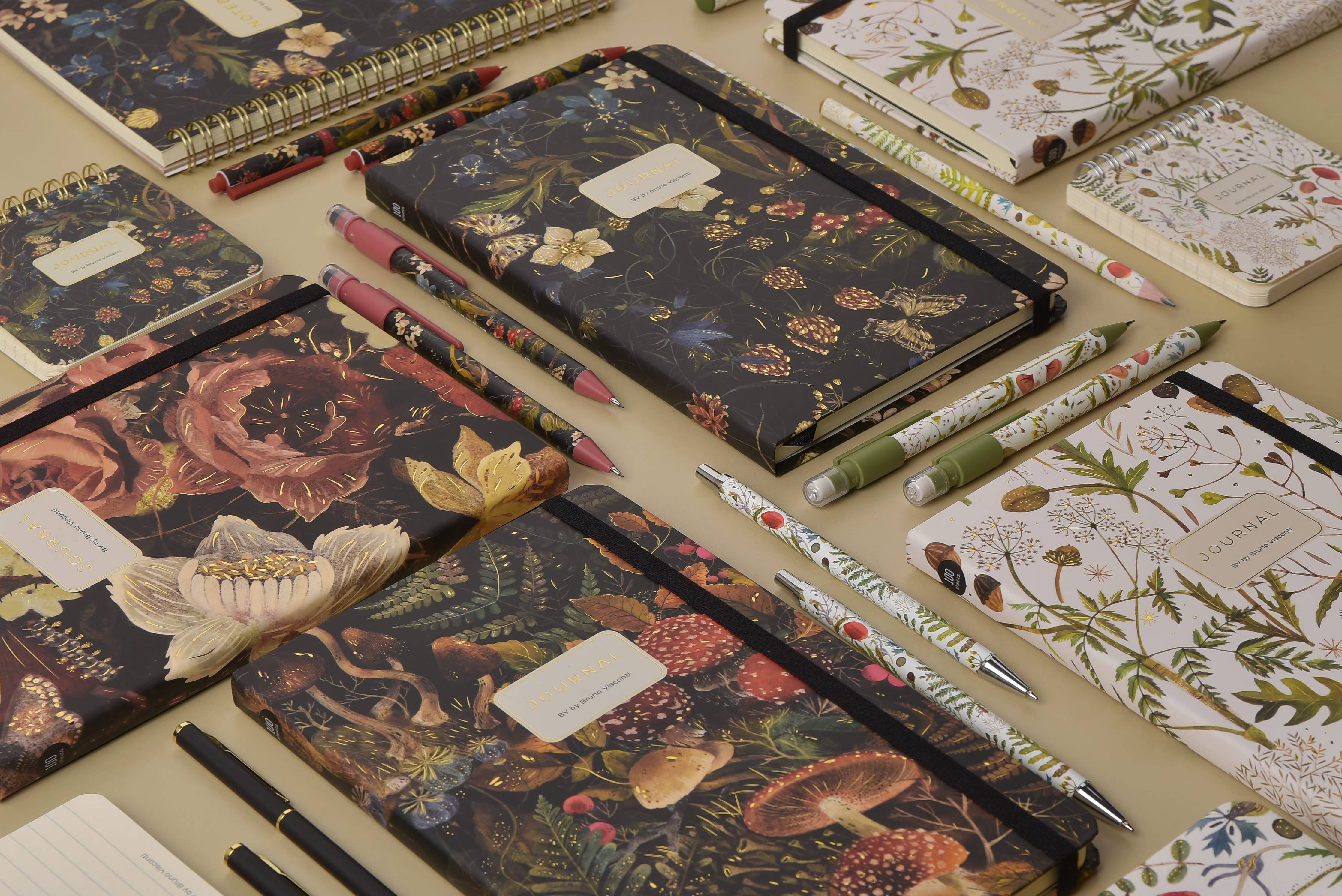 Hardcover Journal A5 - Forest Flowers - Image 4