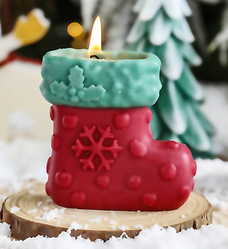 Christmas Stocking Shaped Handmade Decorative Scented Candle - Image 2