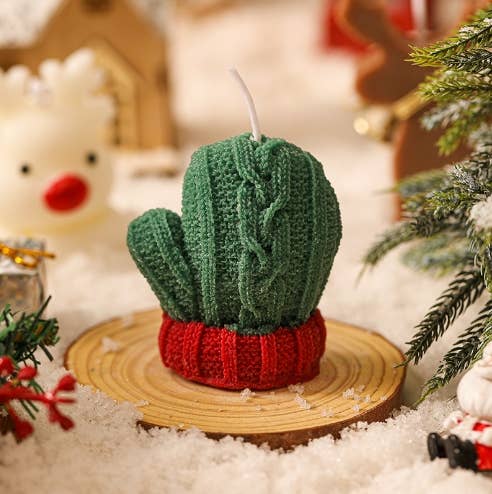 Holiday Decor Christmas Gloves Handmade Soy Scented Candle - Image 2