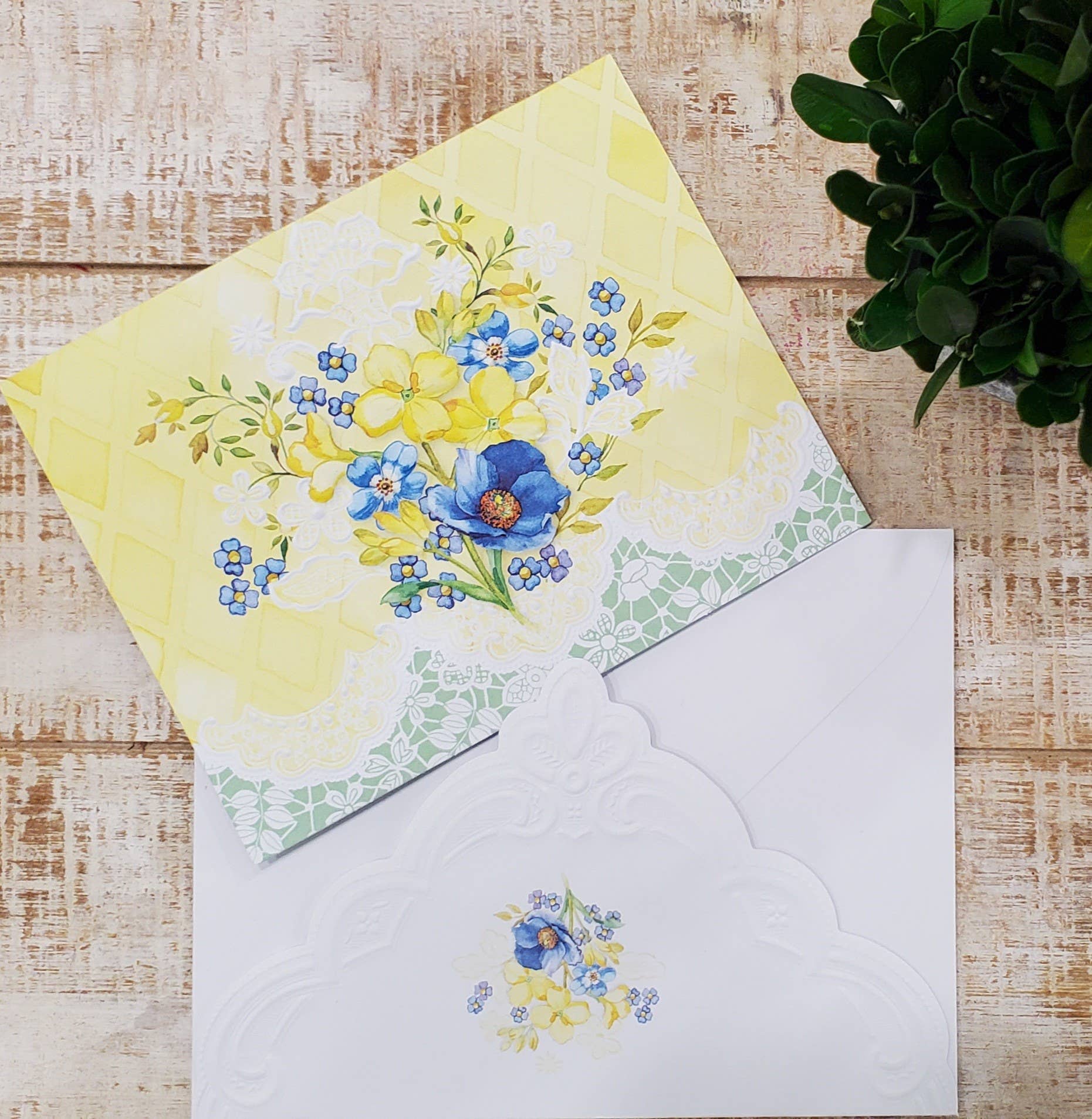 Sunny Bouquet Embossed Die-cut Boxed Portfolio Note Card - Image 2