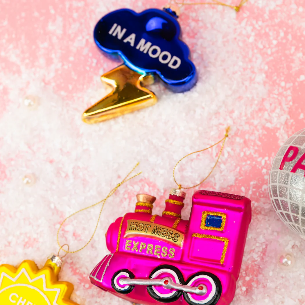 Chez Gagné - Hot Mess Express - Locomotive Train - Glass Blown Holiday Ornament - Image 10