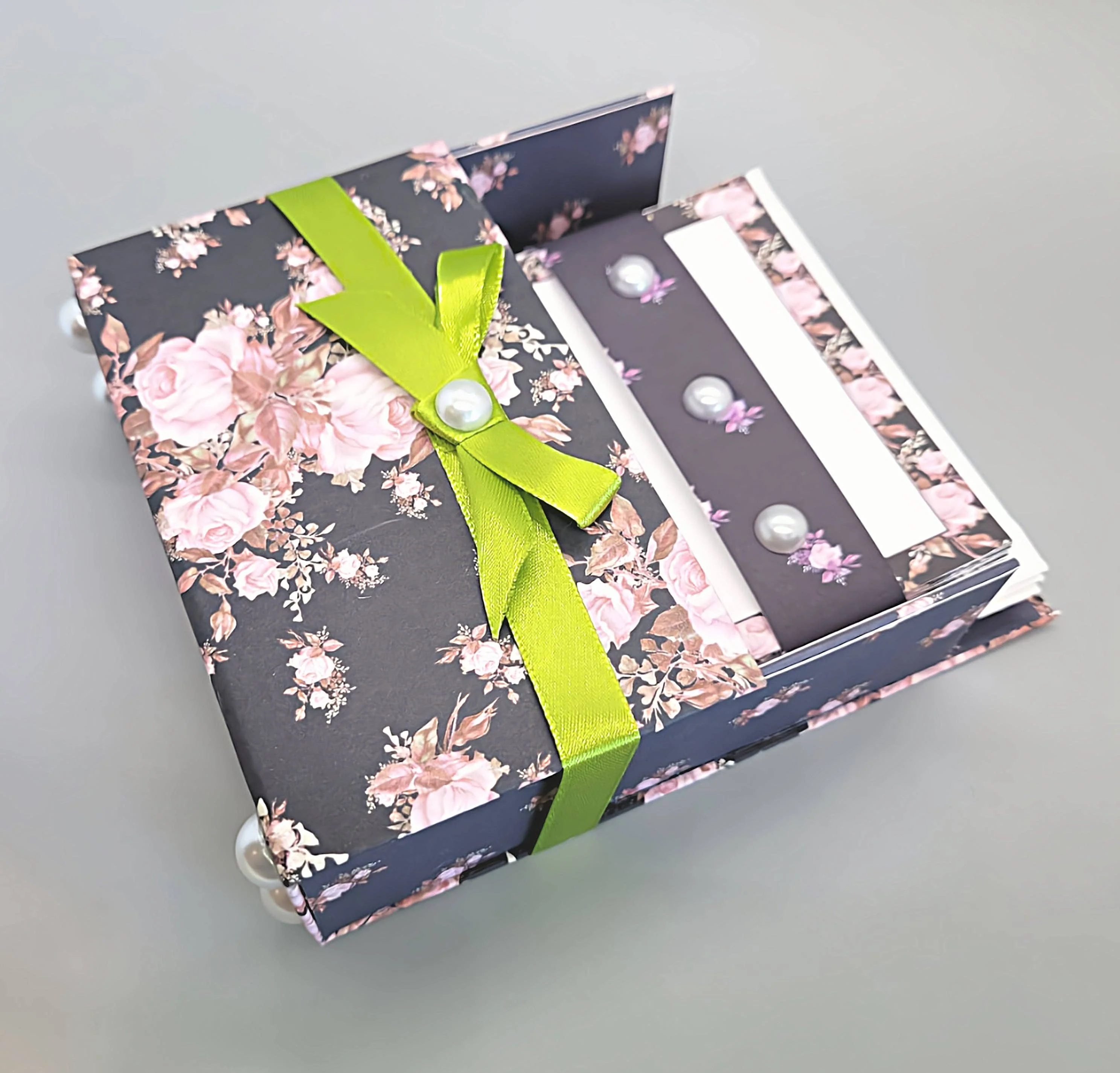 42-Pc Stationery Gift Box Set w/Desk Organizer, Pink & Black - Image 2