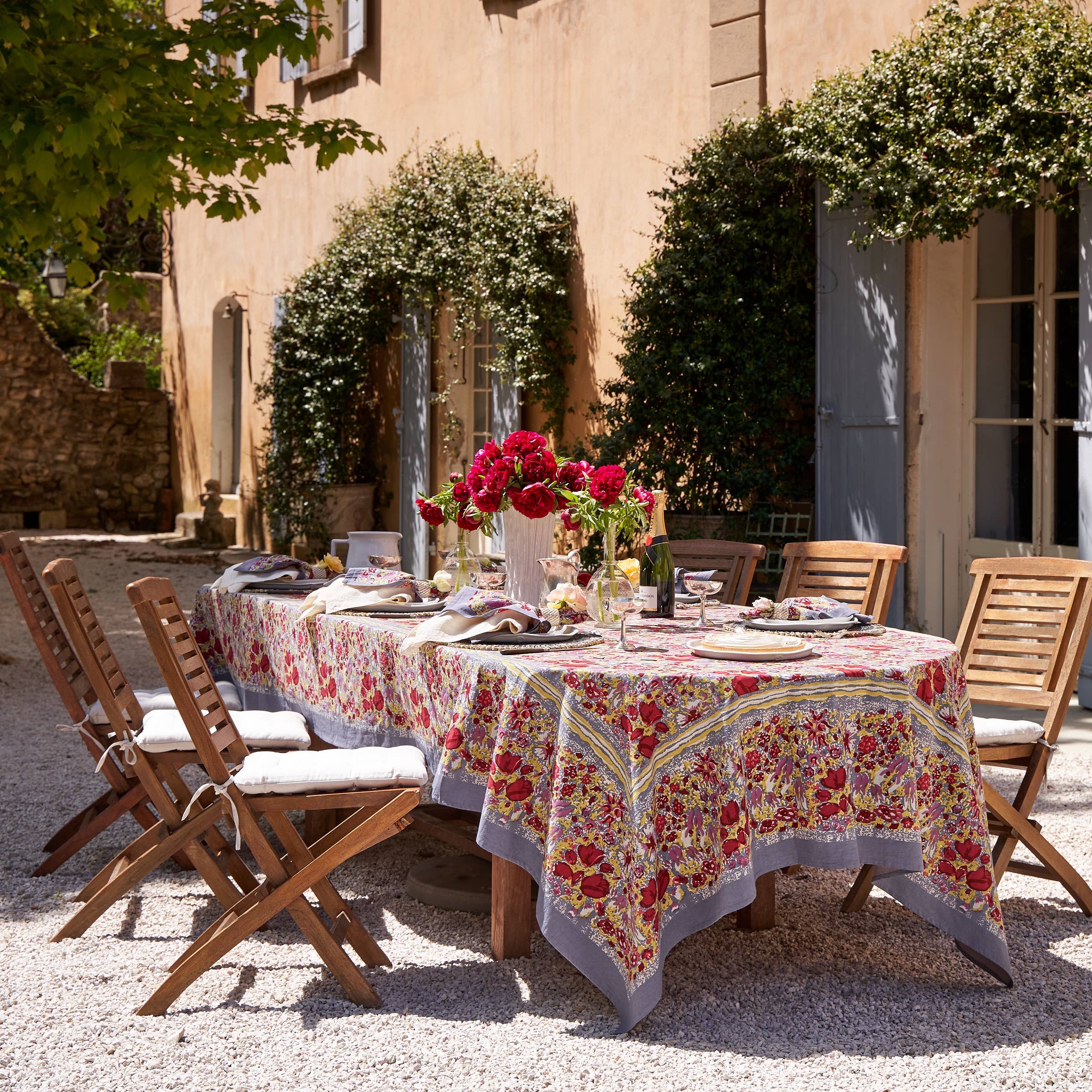 Jardin Red & Grey | French Tablecloths