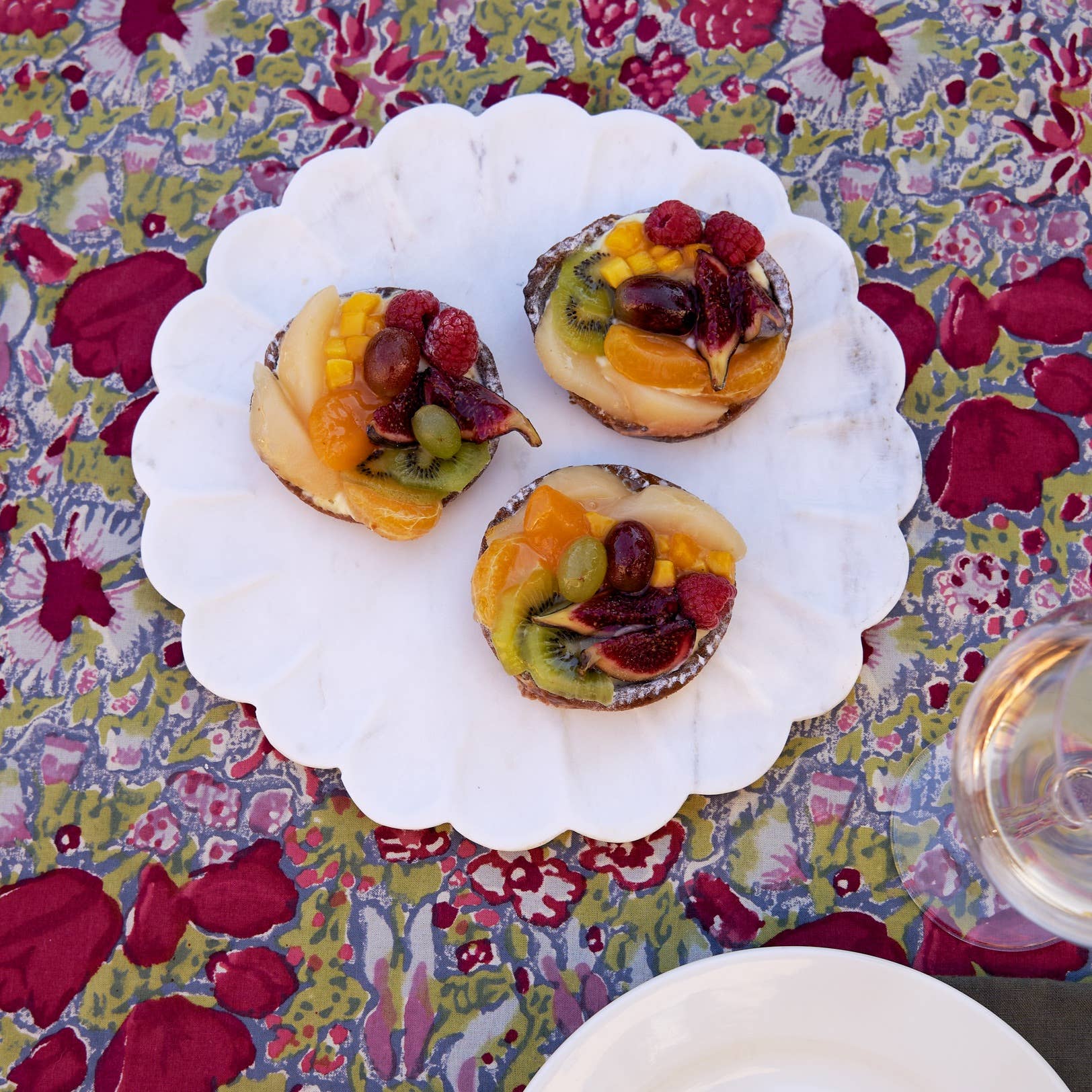 Jardin Red & Grey | French Tablecloths - Image 10