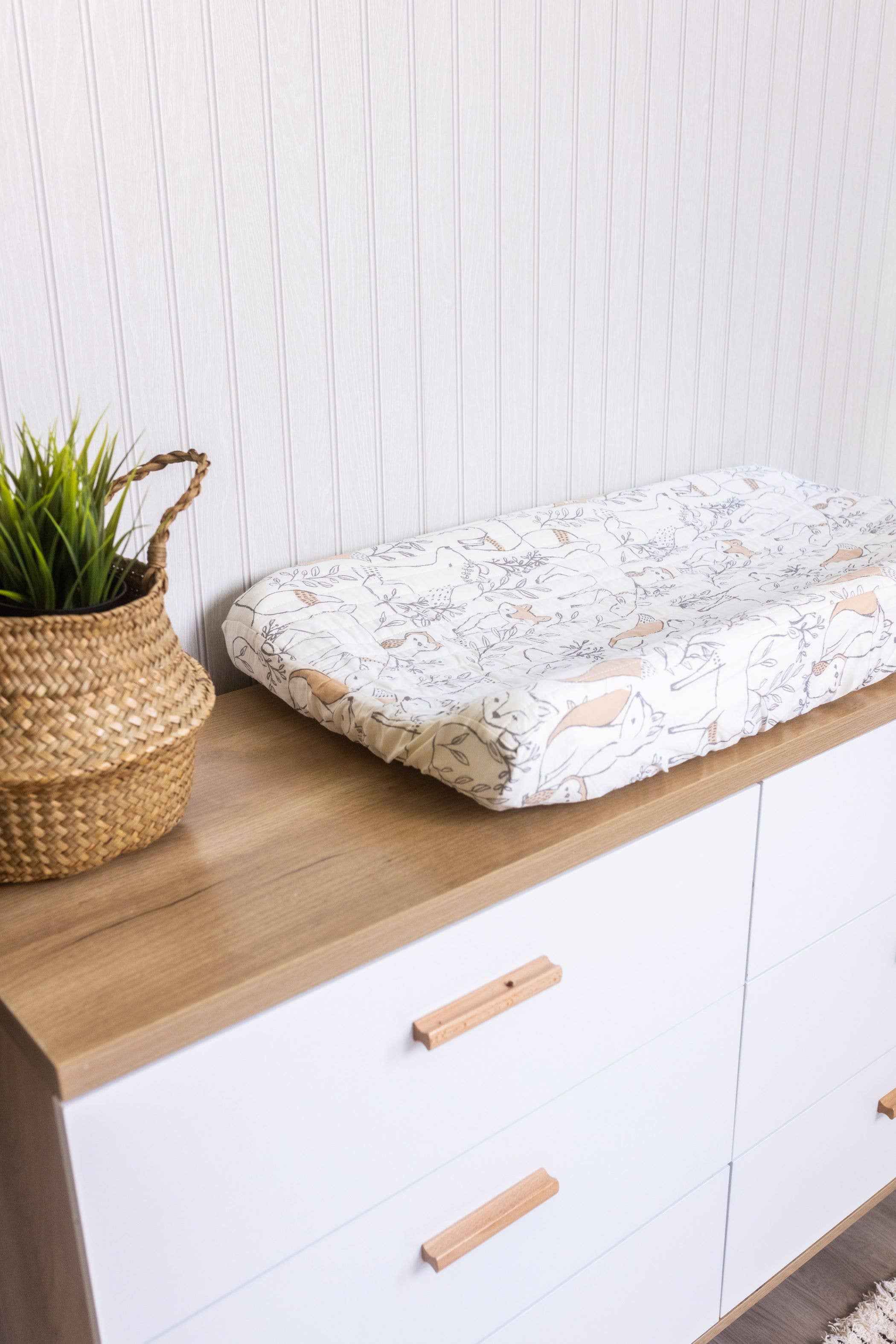 Ezra Woodland Change Pad Cover (Fox Print) - Image 5