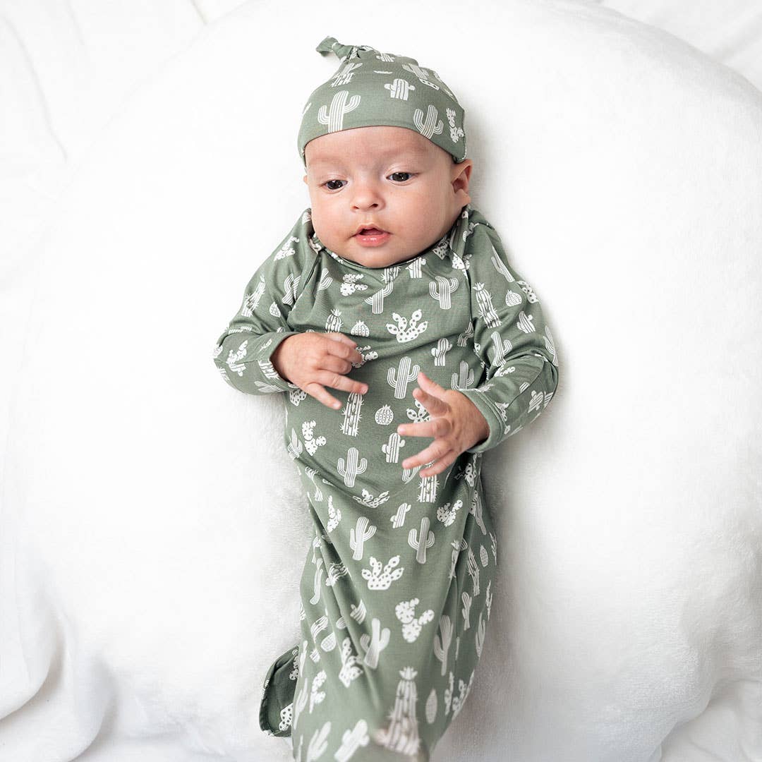 Stay Sharp Bamboo Newborn Gown and Hat Baby Gift Set - Image 2
