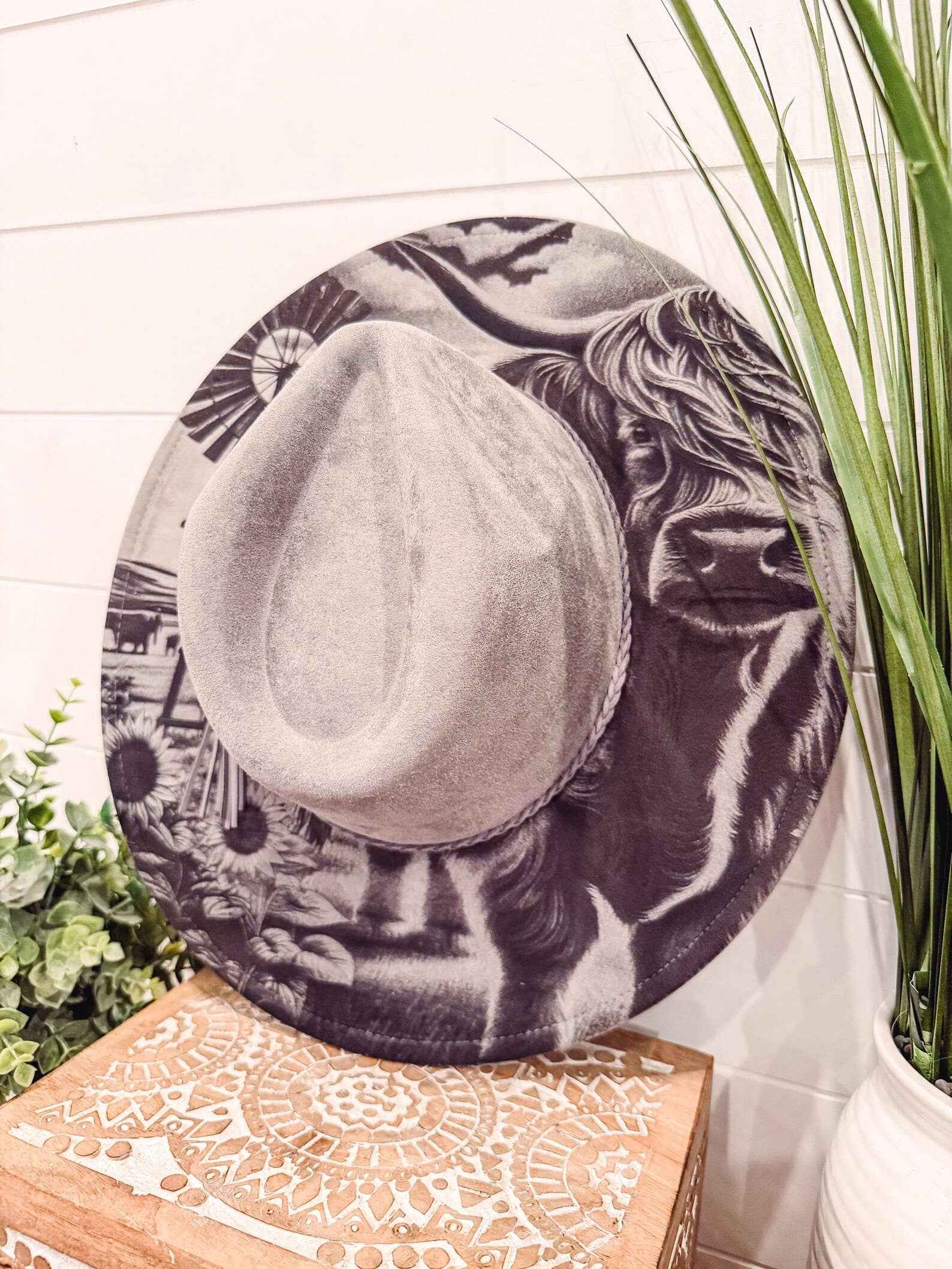 Engraved Highland Cow Hat - Image 4