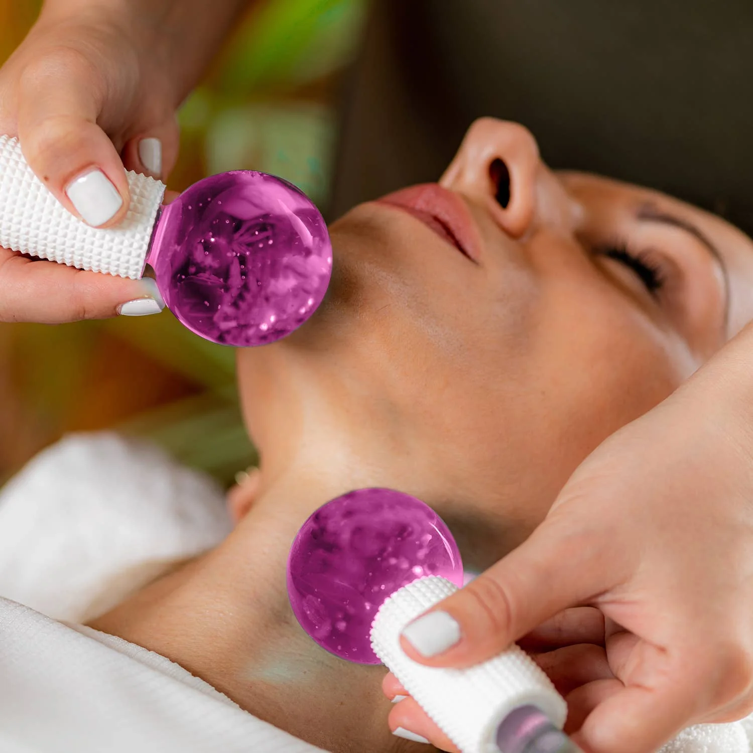 Cooling Globes Facial Massage Tool - Image 4