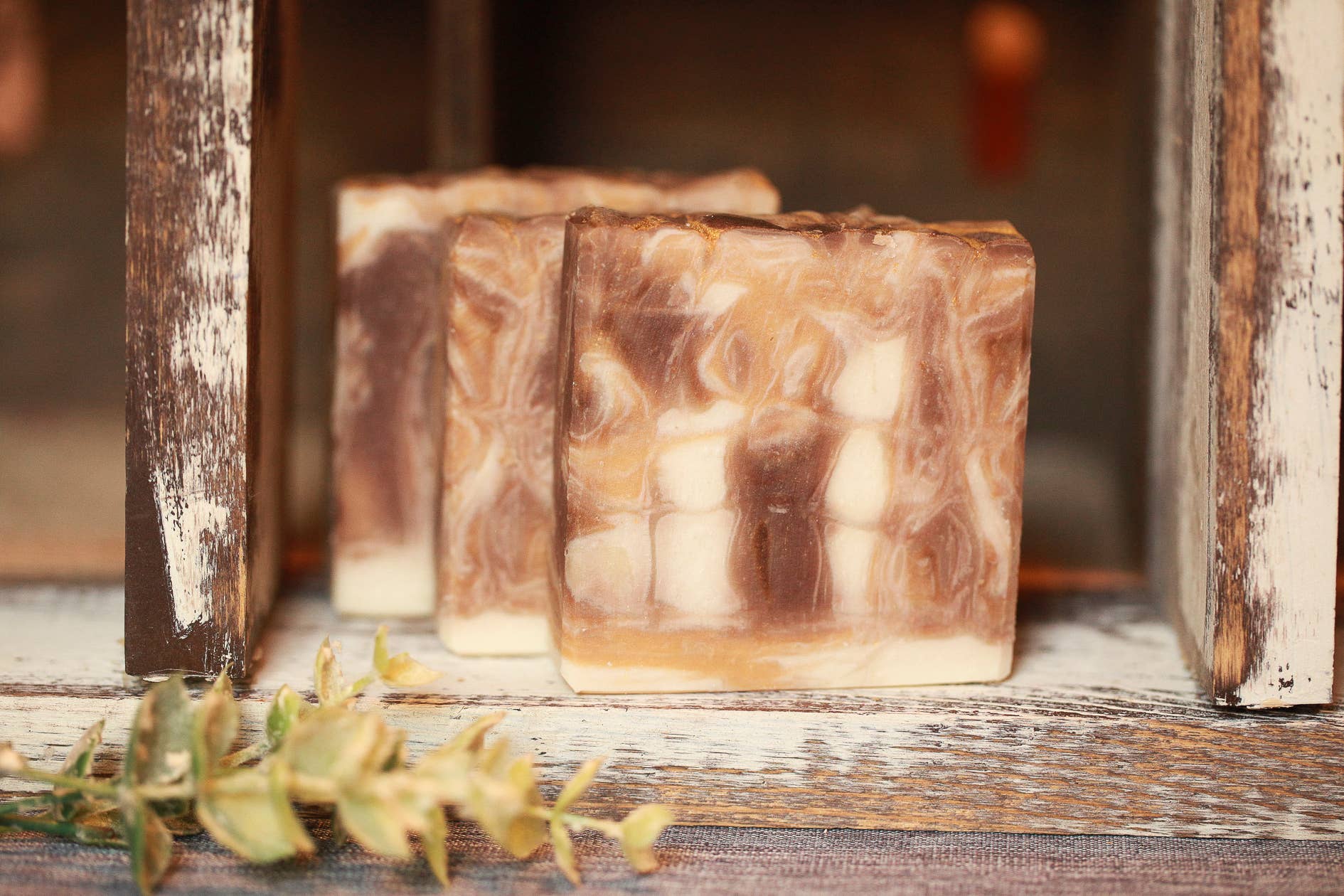 Tobacco and Honey Cold Process Soap, Luxury Shea Butter Soap - Image 2