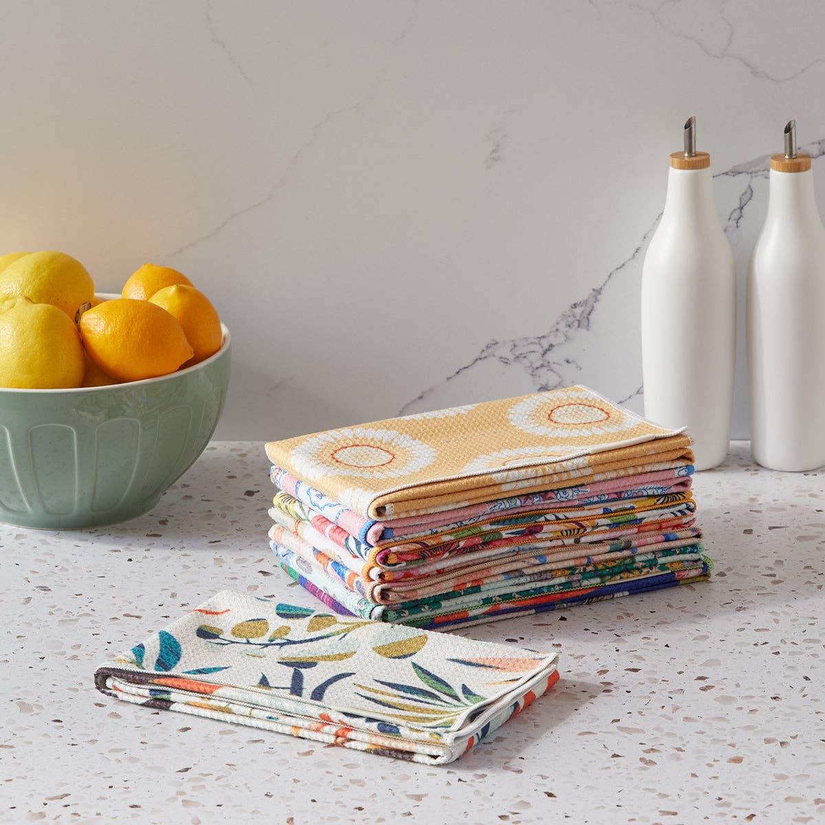 Fields Of Flowers Microfiber Hand Towel - Image 4