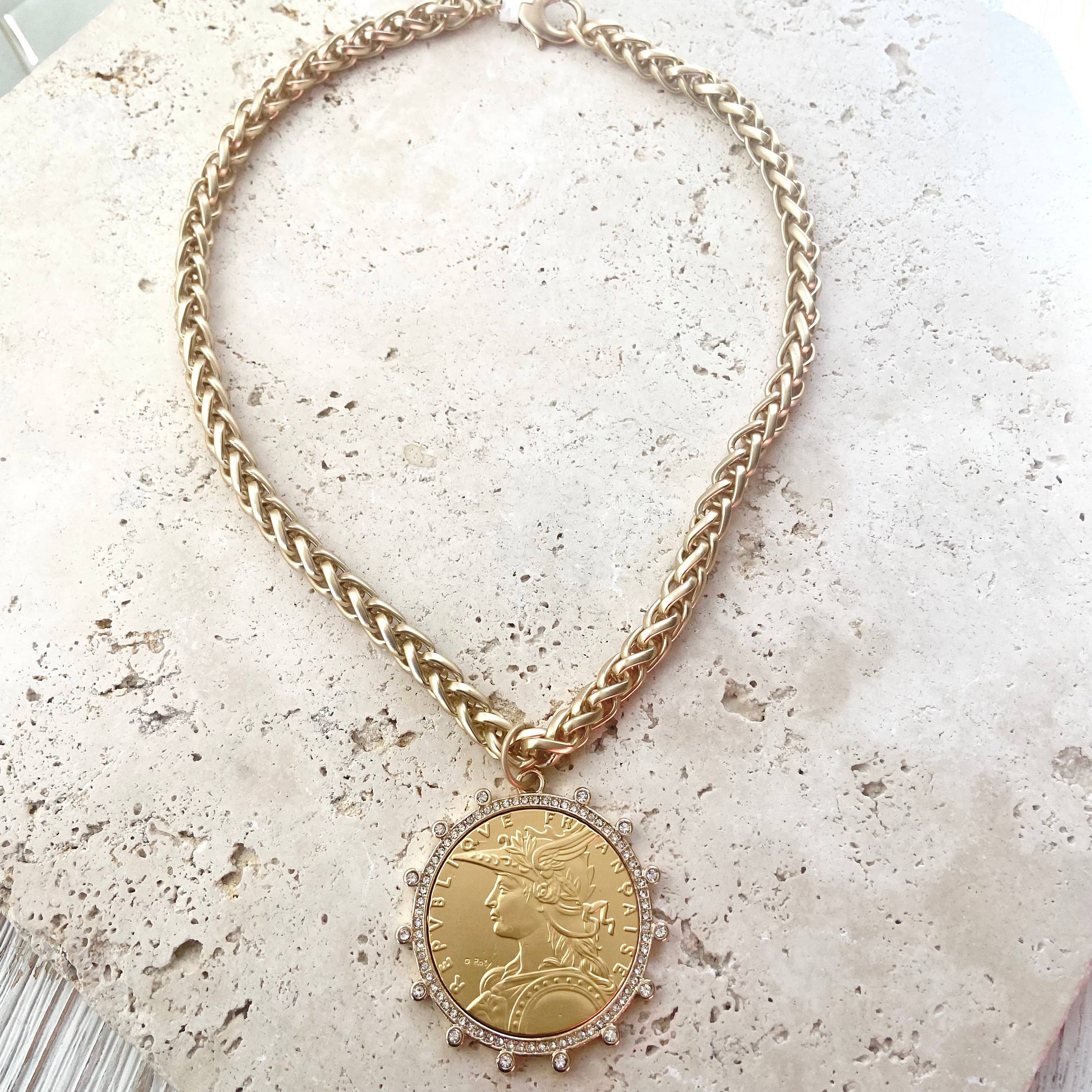 French coin necklace matte gold boutique - Image 3