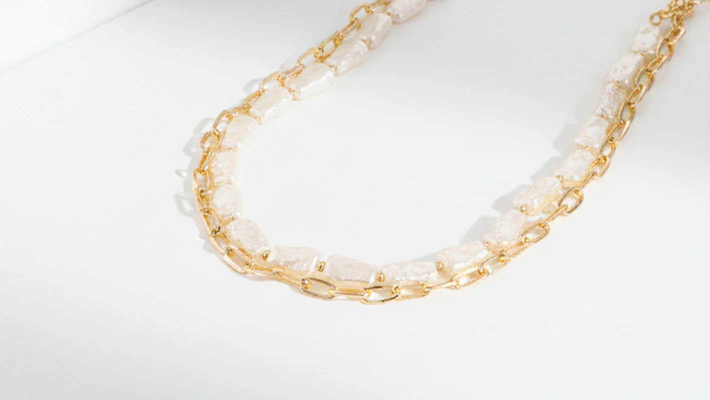 gold & pearl beaded necklace