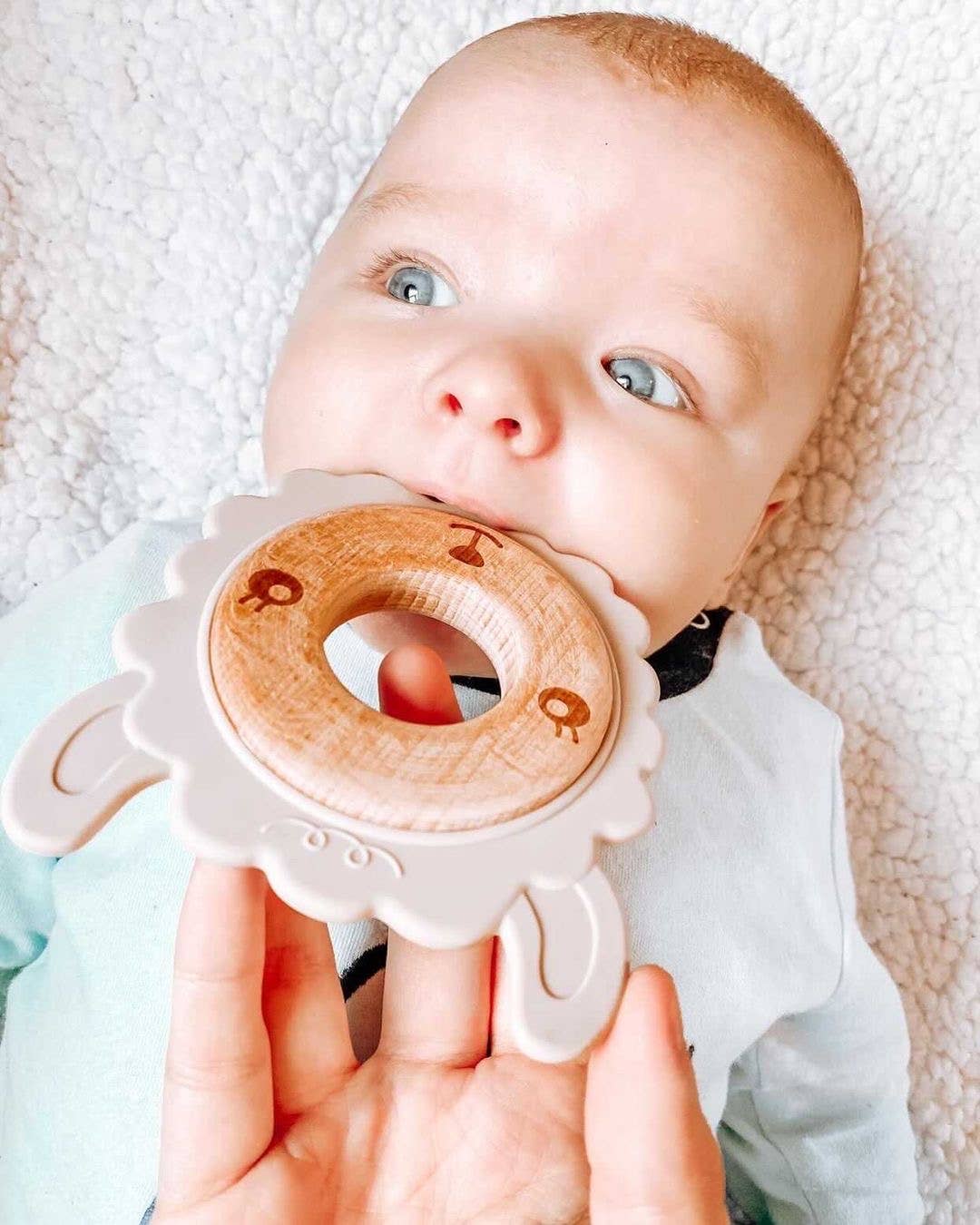 Llama Teether Ring Wood and Silicone - Image 7