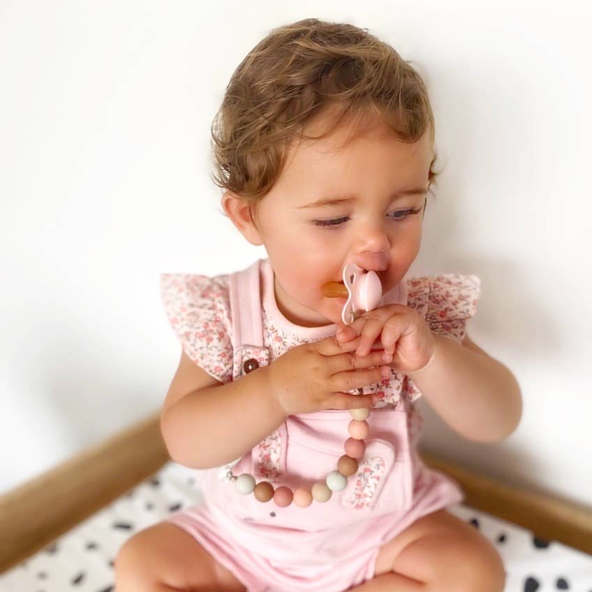 Sienna Pacifier Clip  Silicone Dummy Holder - Image 4