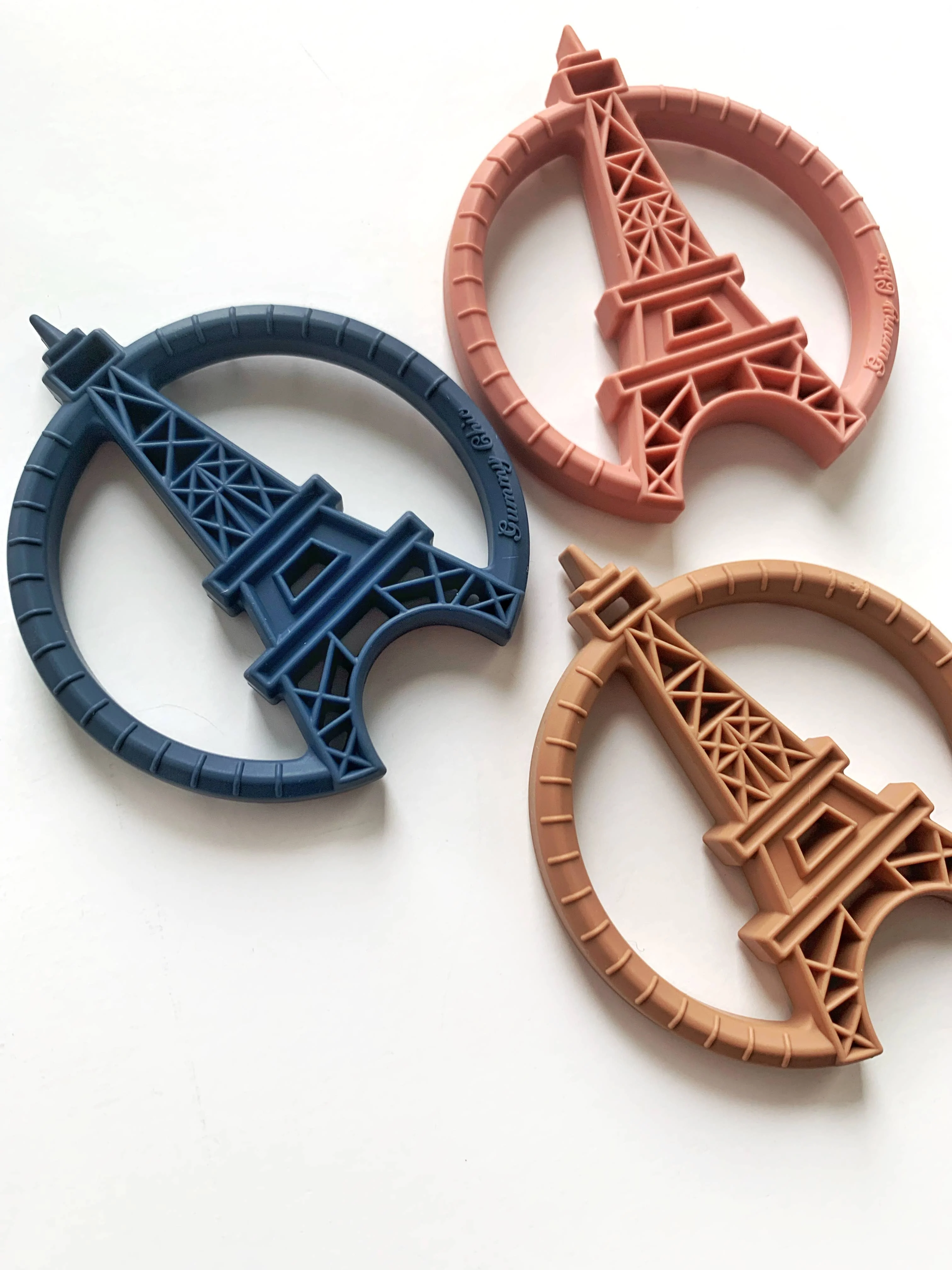 Vintage-inspired Paris Tower Teether - Image 4