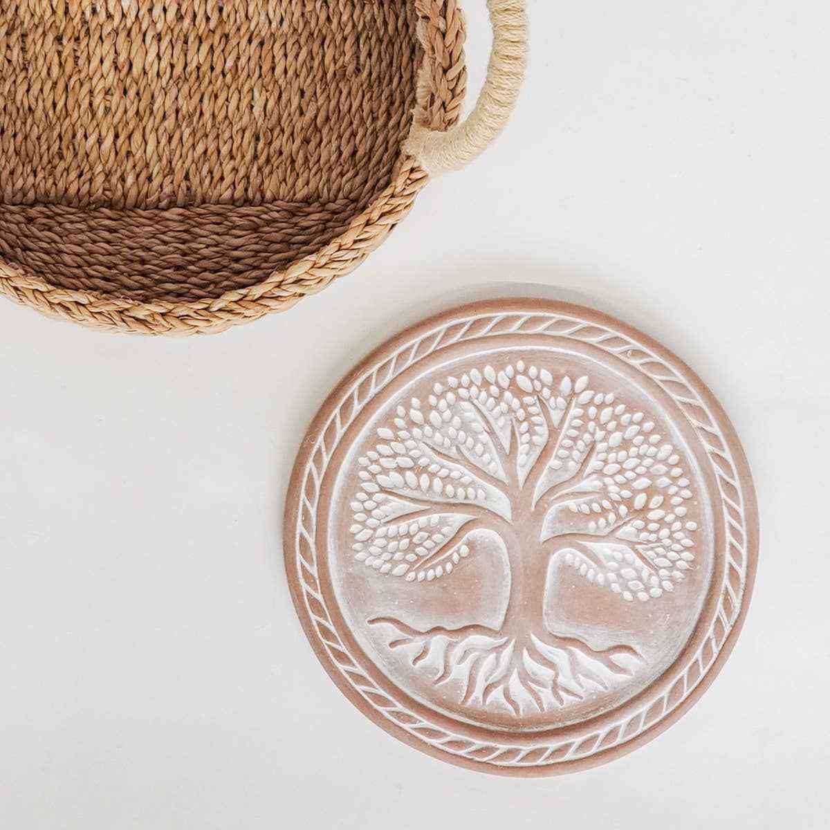 Handmade Bread Warmer & Wicker Basket - Tree of Life Round - Image 3
