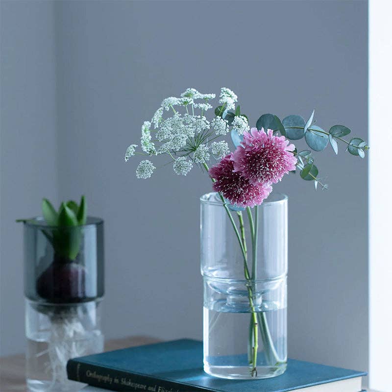 Glass Flower Vase - Image 10