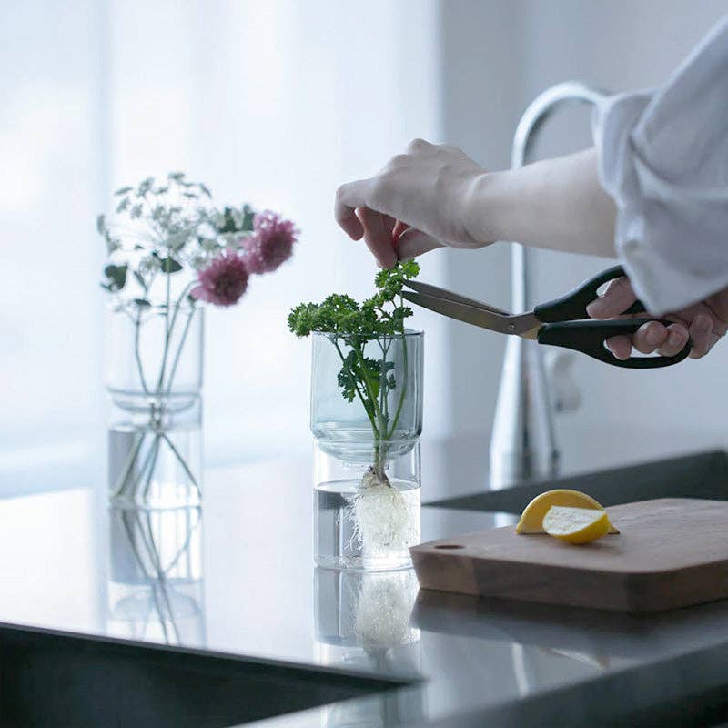 Glass Flower Vase - Image 21