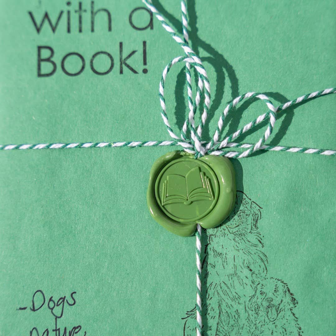 Blind Date With a Book - All Hardback, White wrapping - Image 2