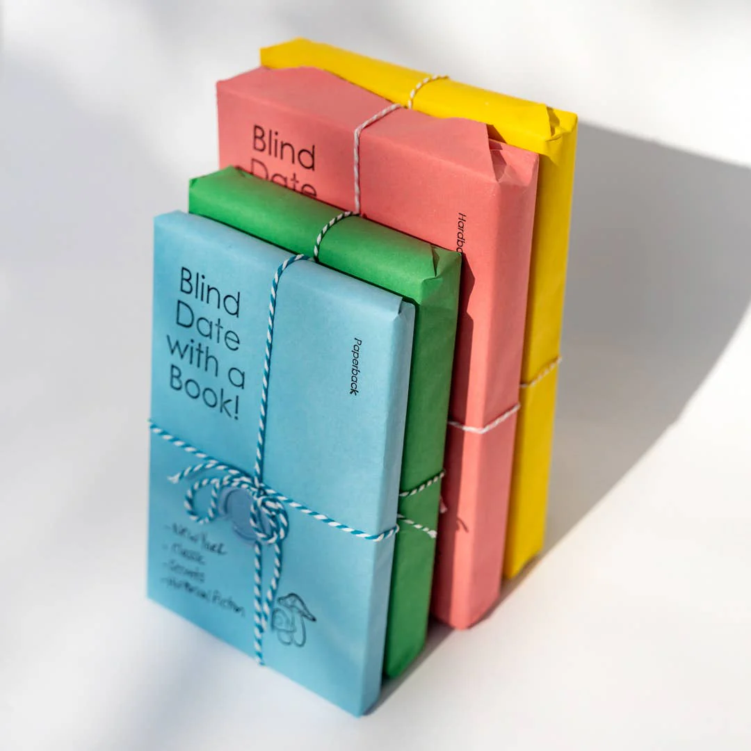Blind Date With a Book - All Hardback, White wrapping - Image 4