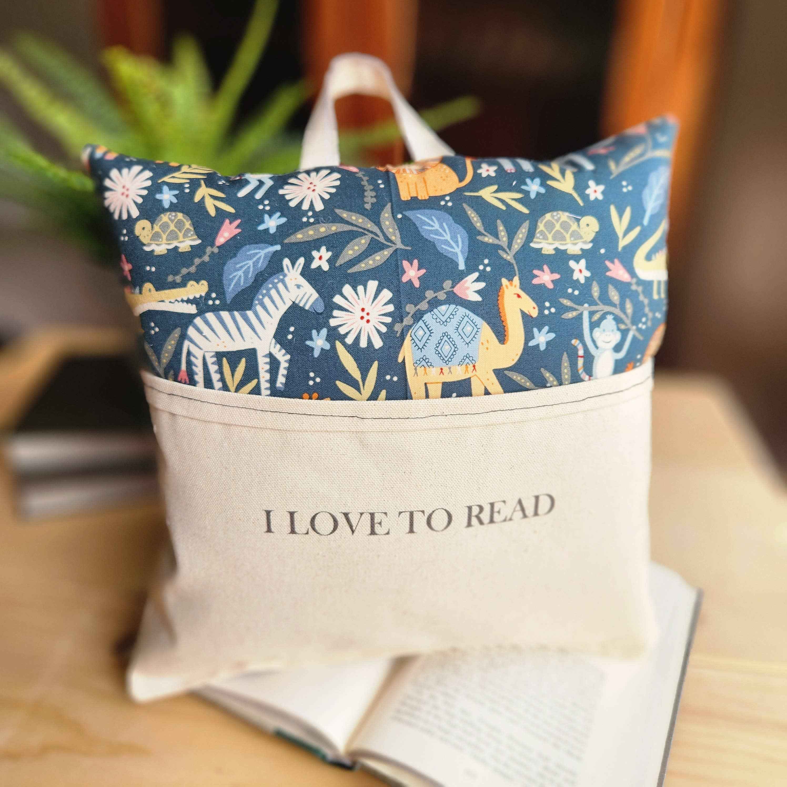 I Love to Read, Reading Pillow, animals - Image 5