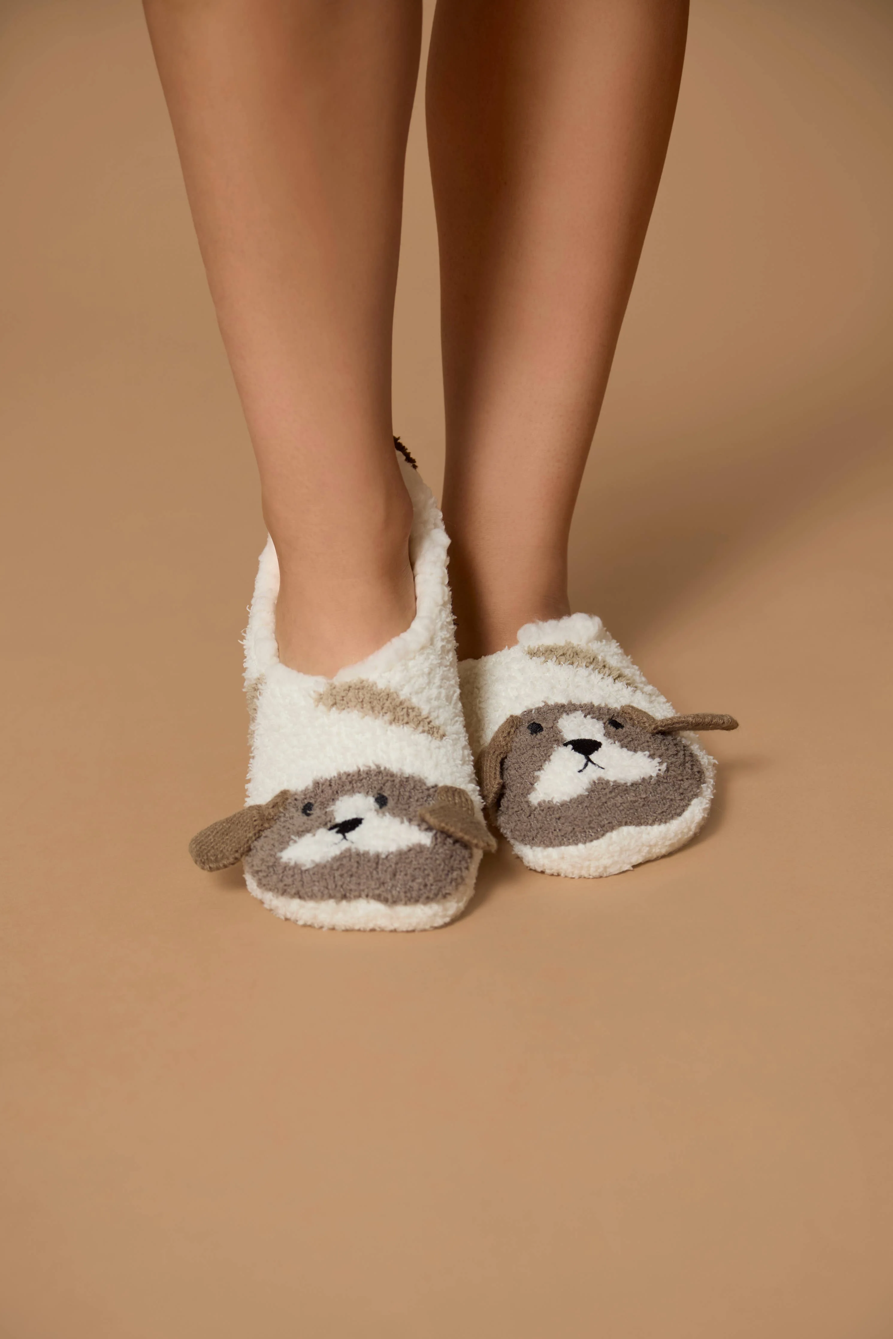 Infinity Classics International Inc. - Women's Puppy Embellished Plush Lined Slippers - Image 4