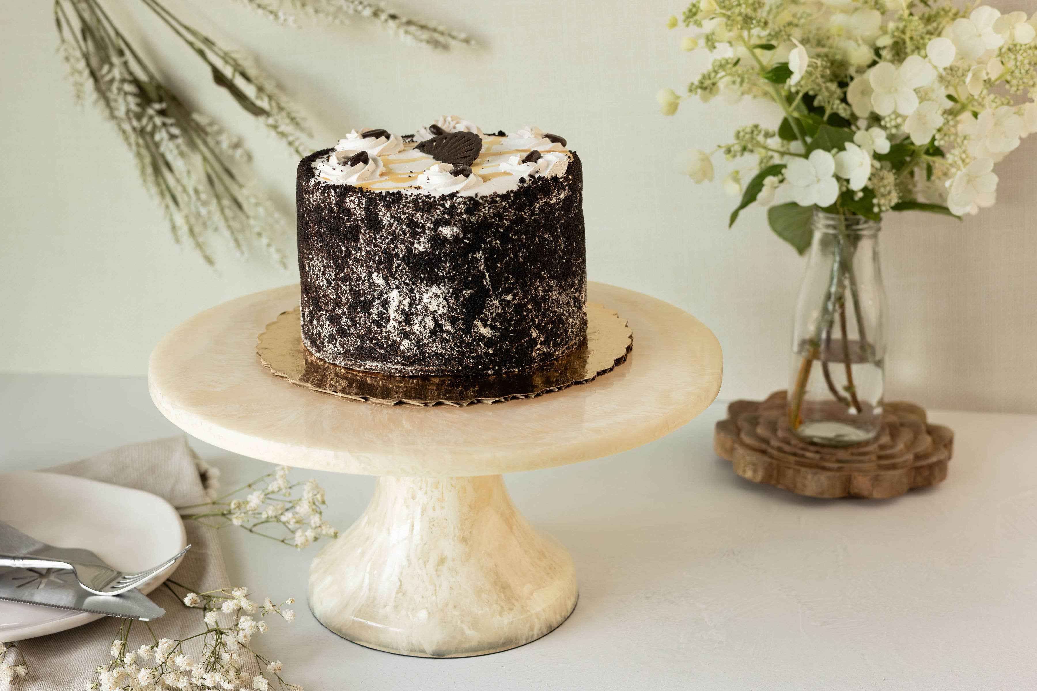 Resin Collection Cake Stand - Cream - Image 5